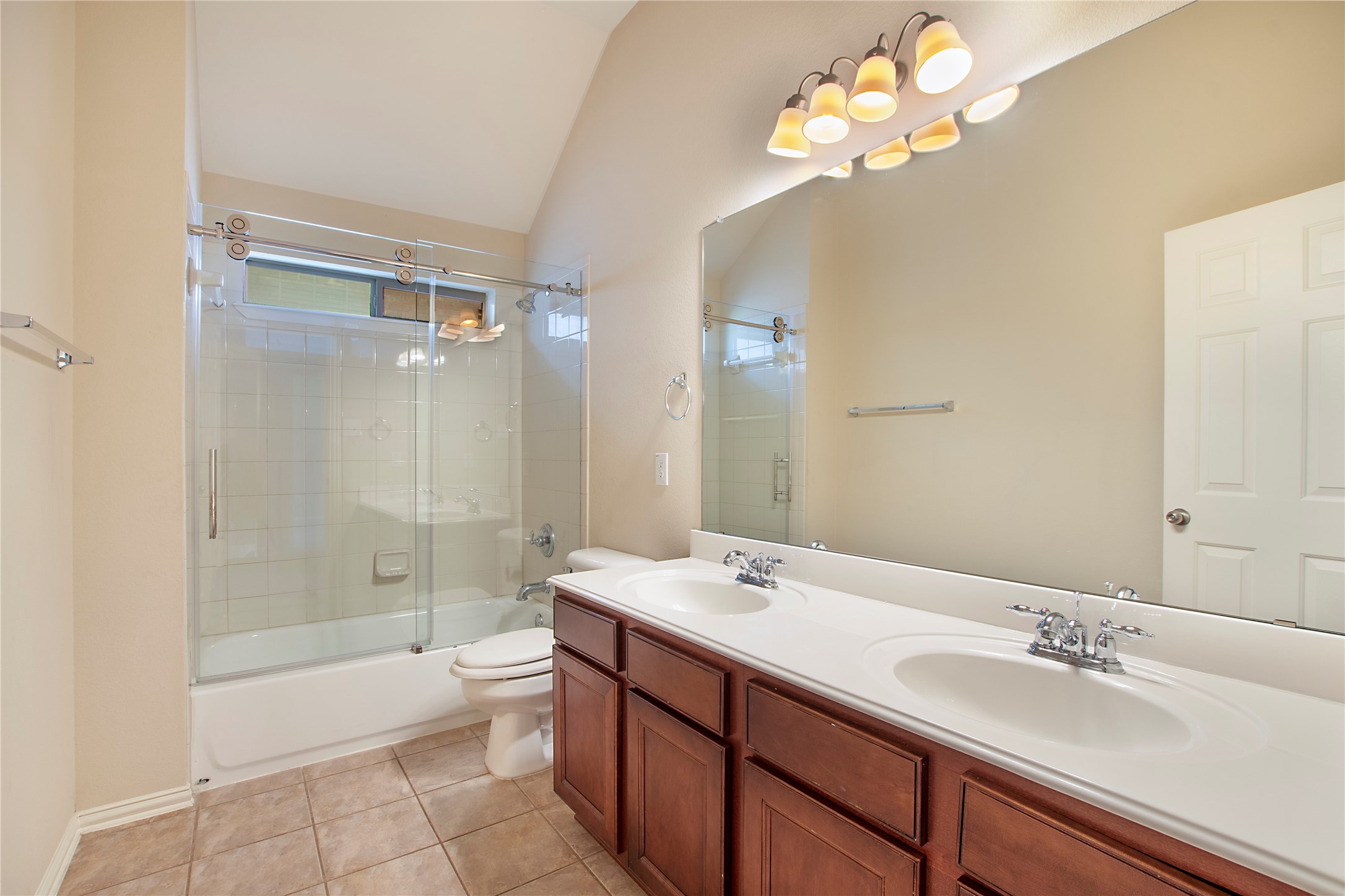 1018 Hollow Creek Drive