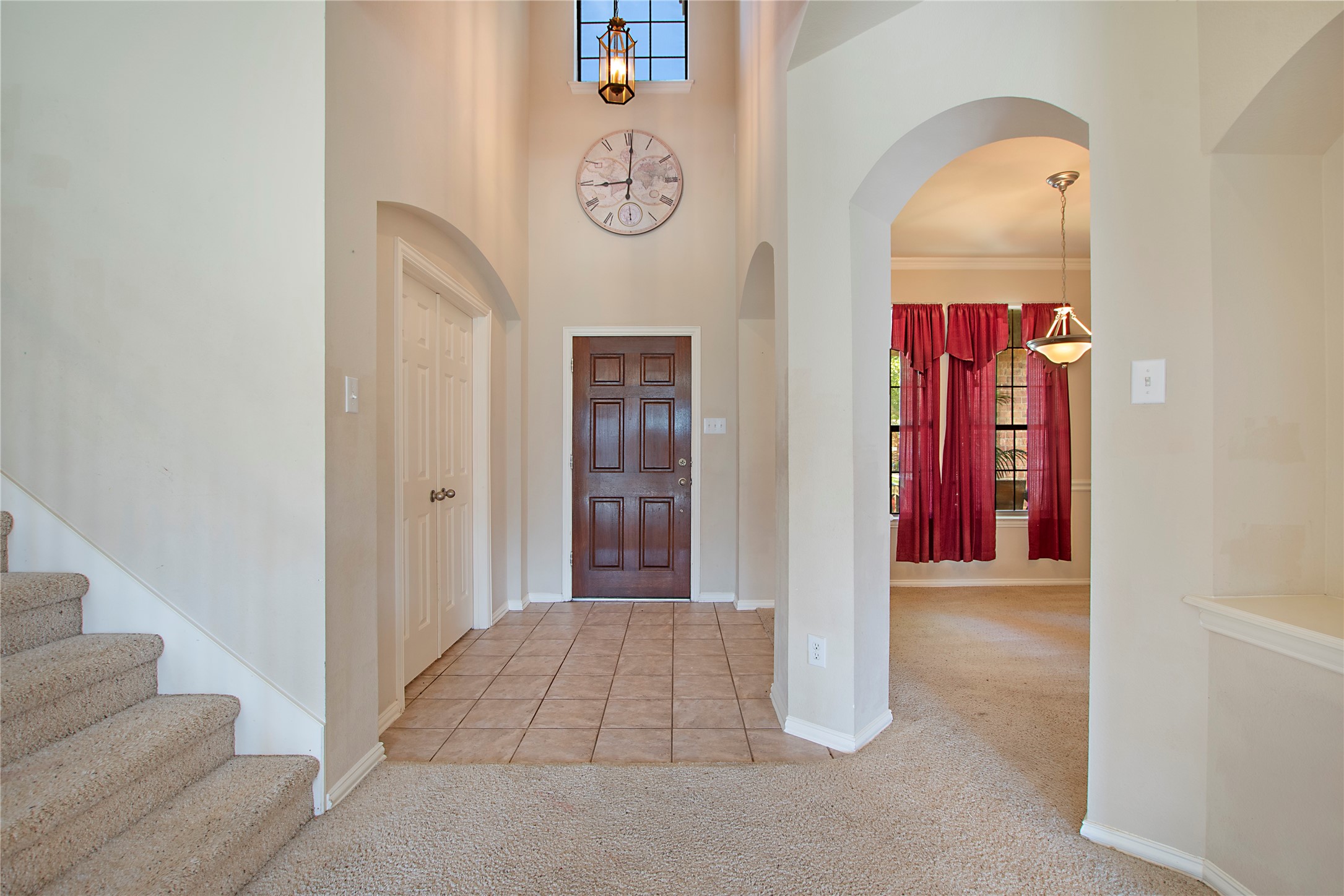 1018 Hollow Creek Drive