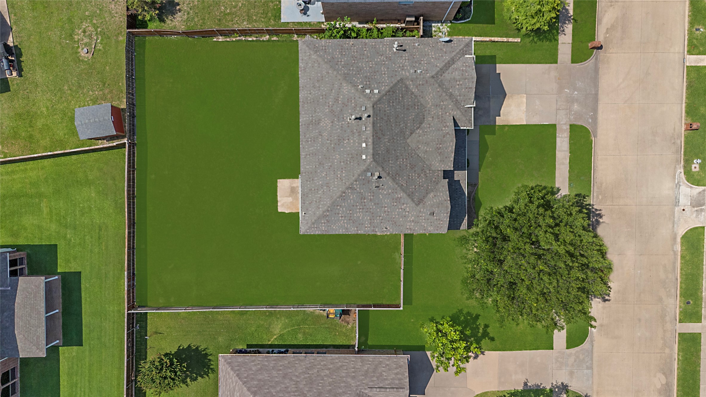 1018 Hollow Creek Drive