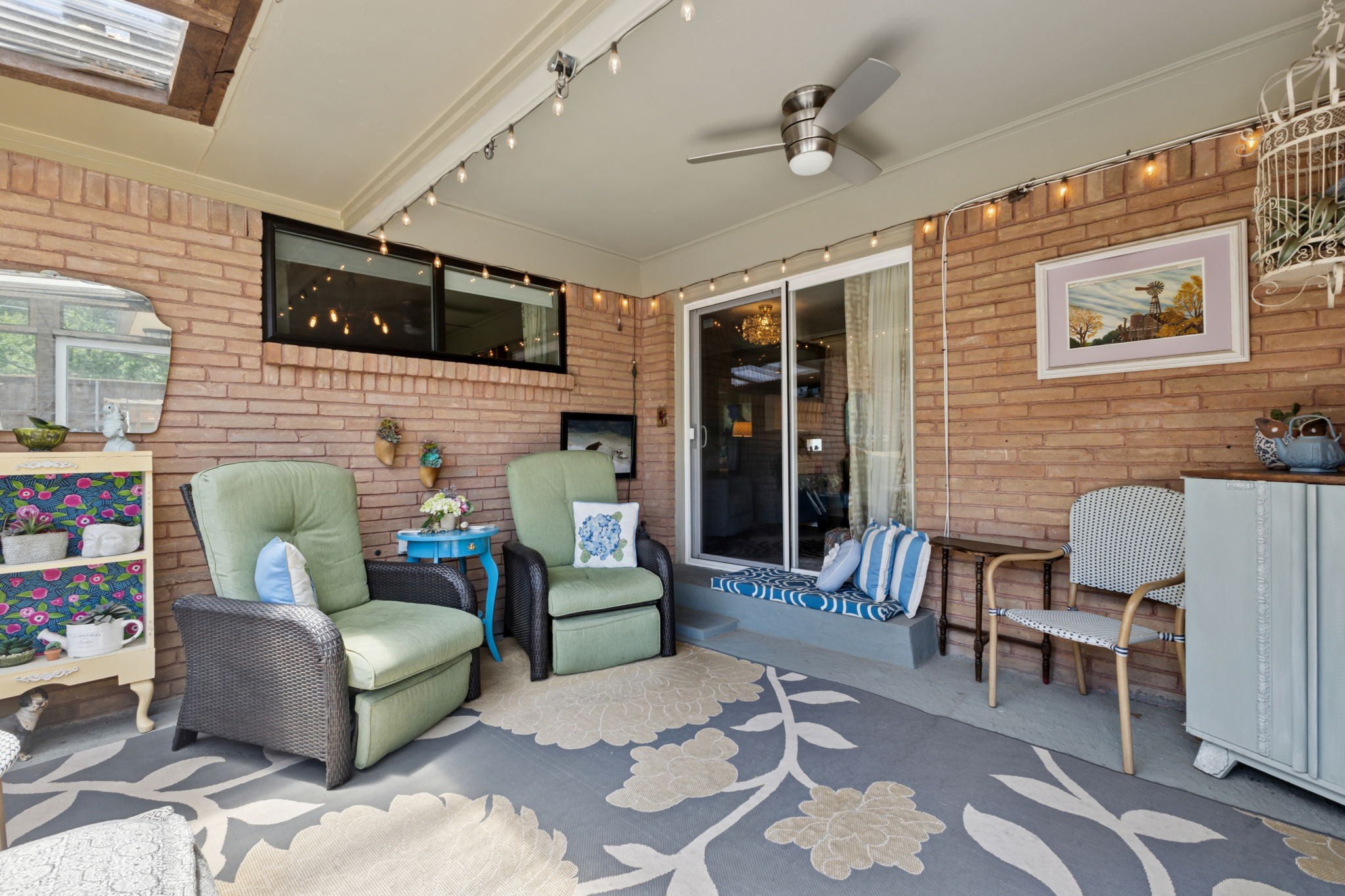 315 S Dorothy Drive