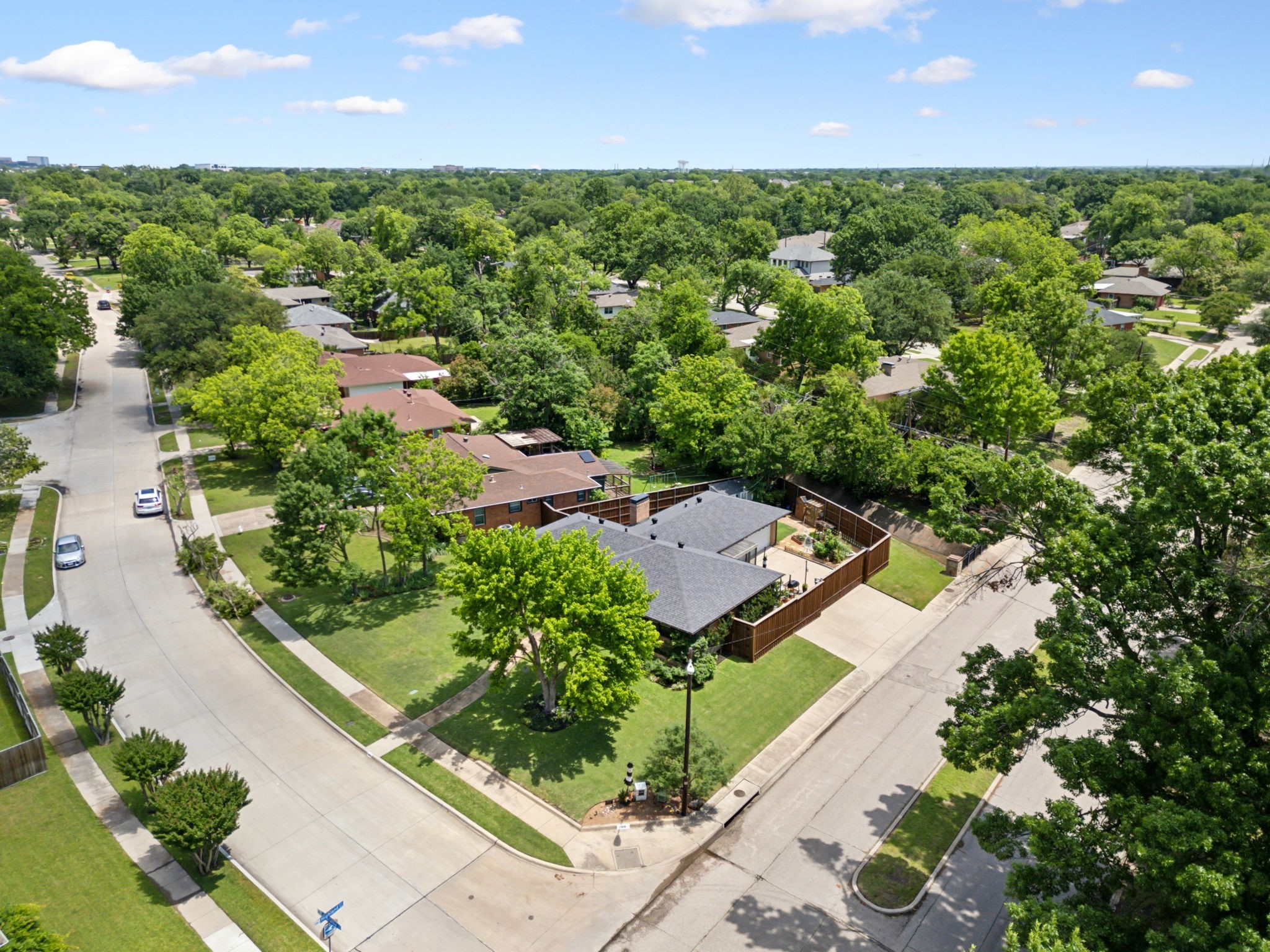 315 S Dorothy Drive