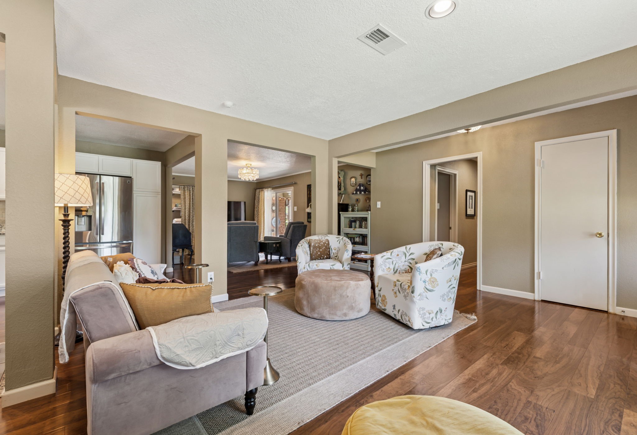 315 S Dorothy Drive