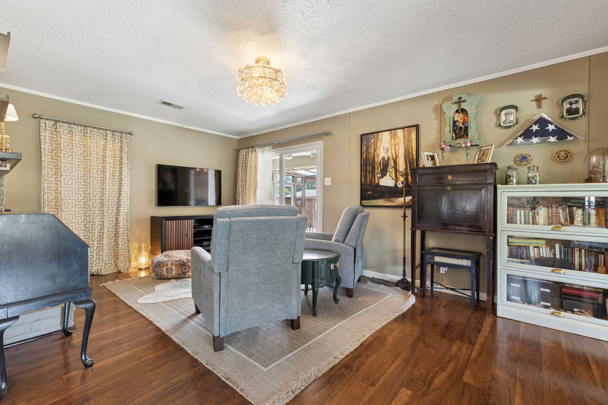 315 S Dorothy Drive