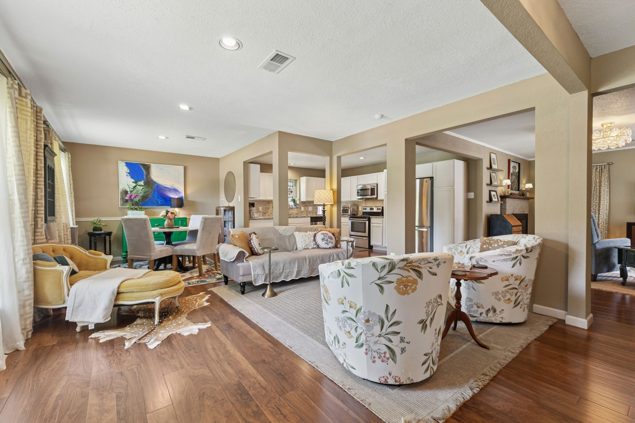 315 S Dorothy Drive