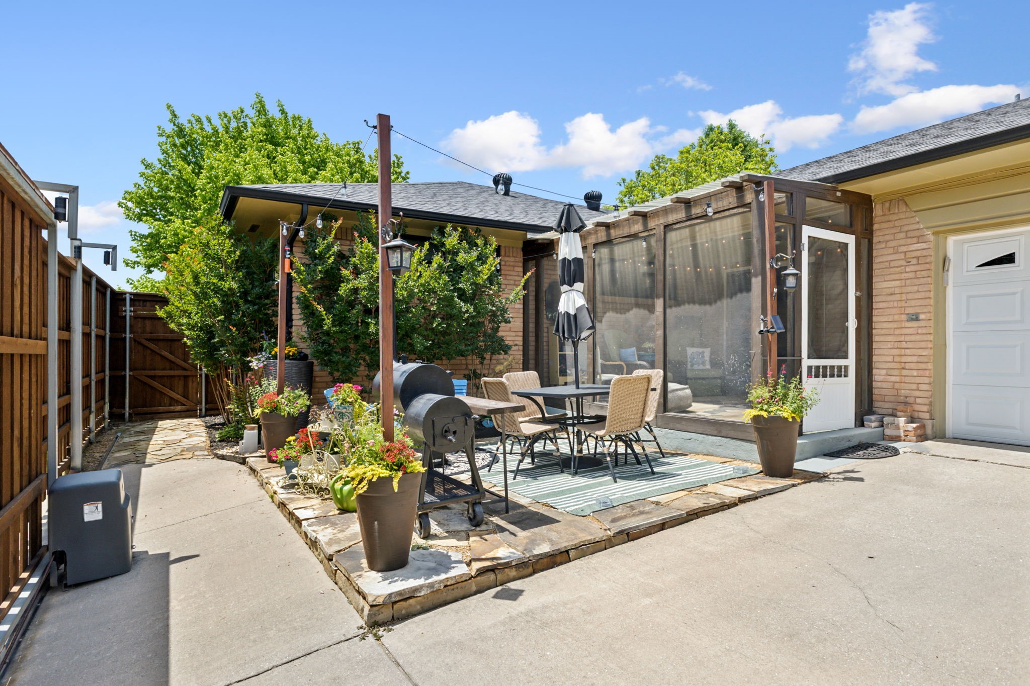 315 S Dorothy Drive