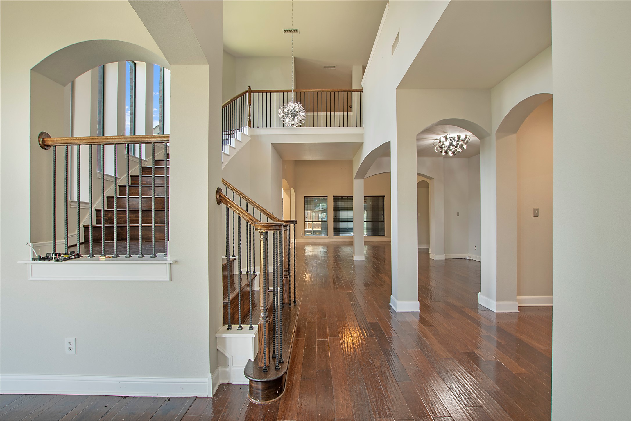 1733 White Cap Court