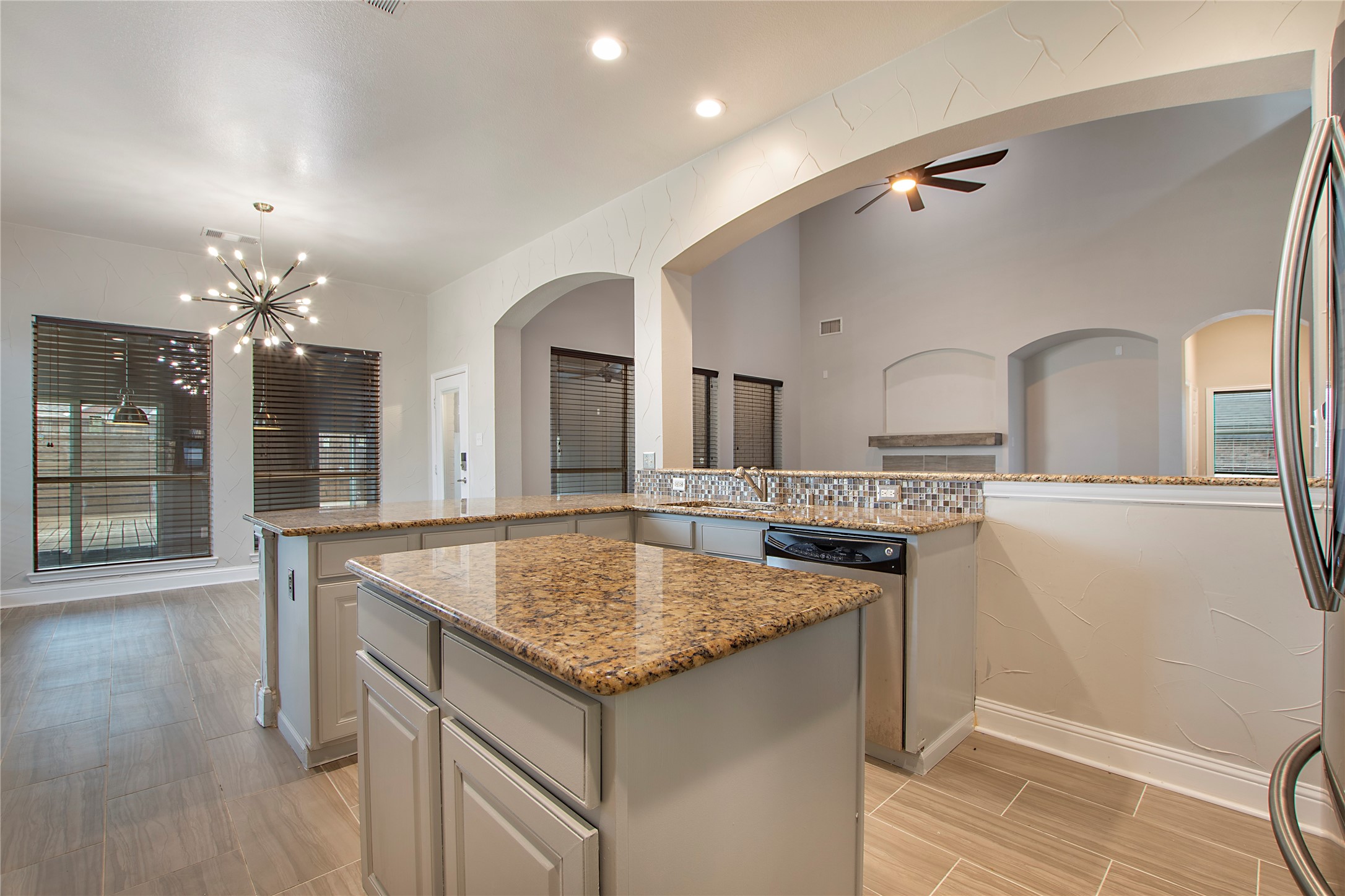 1733 White Cap Court