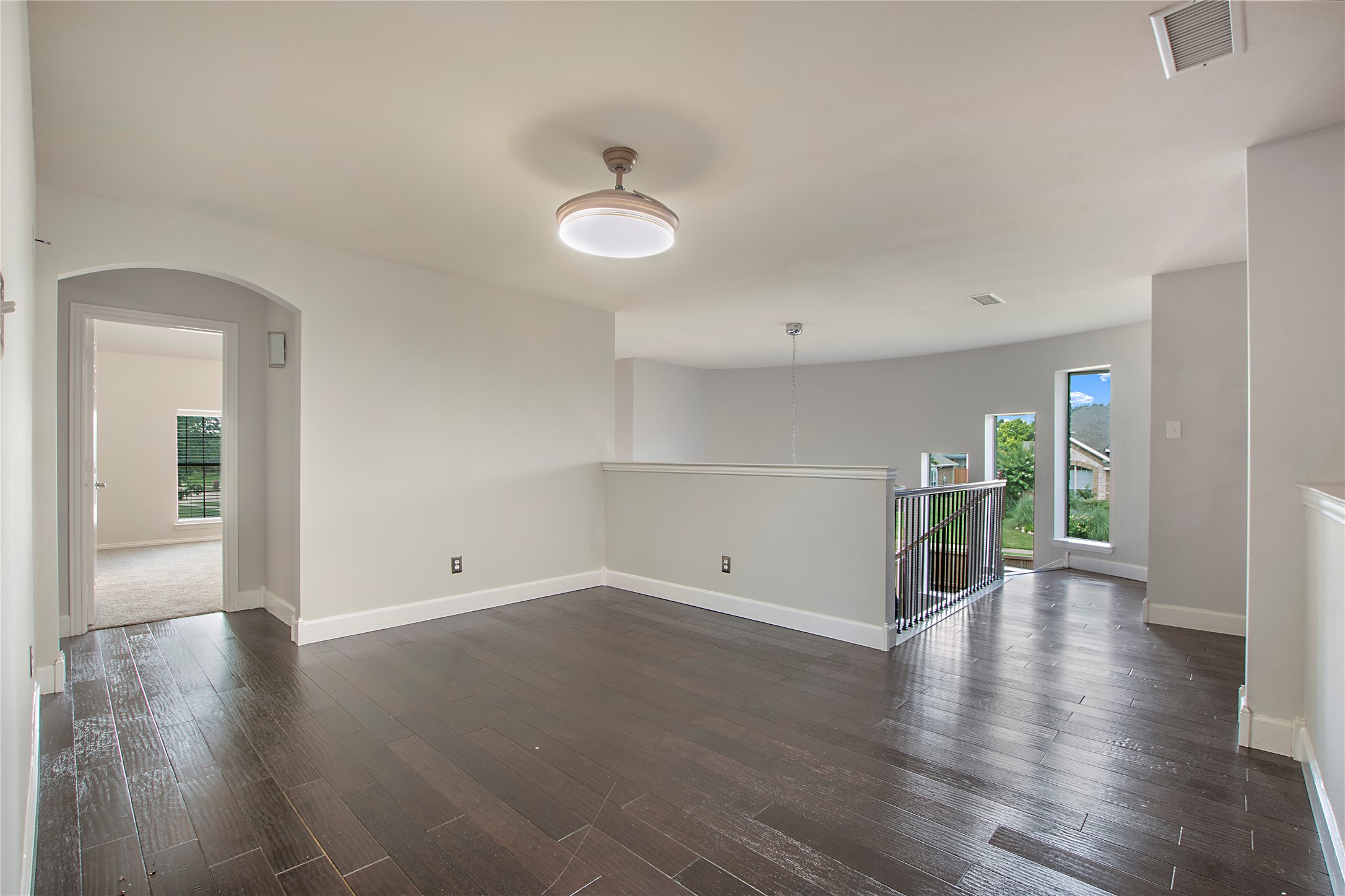 1733 White Cap Court