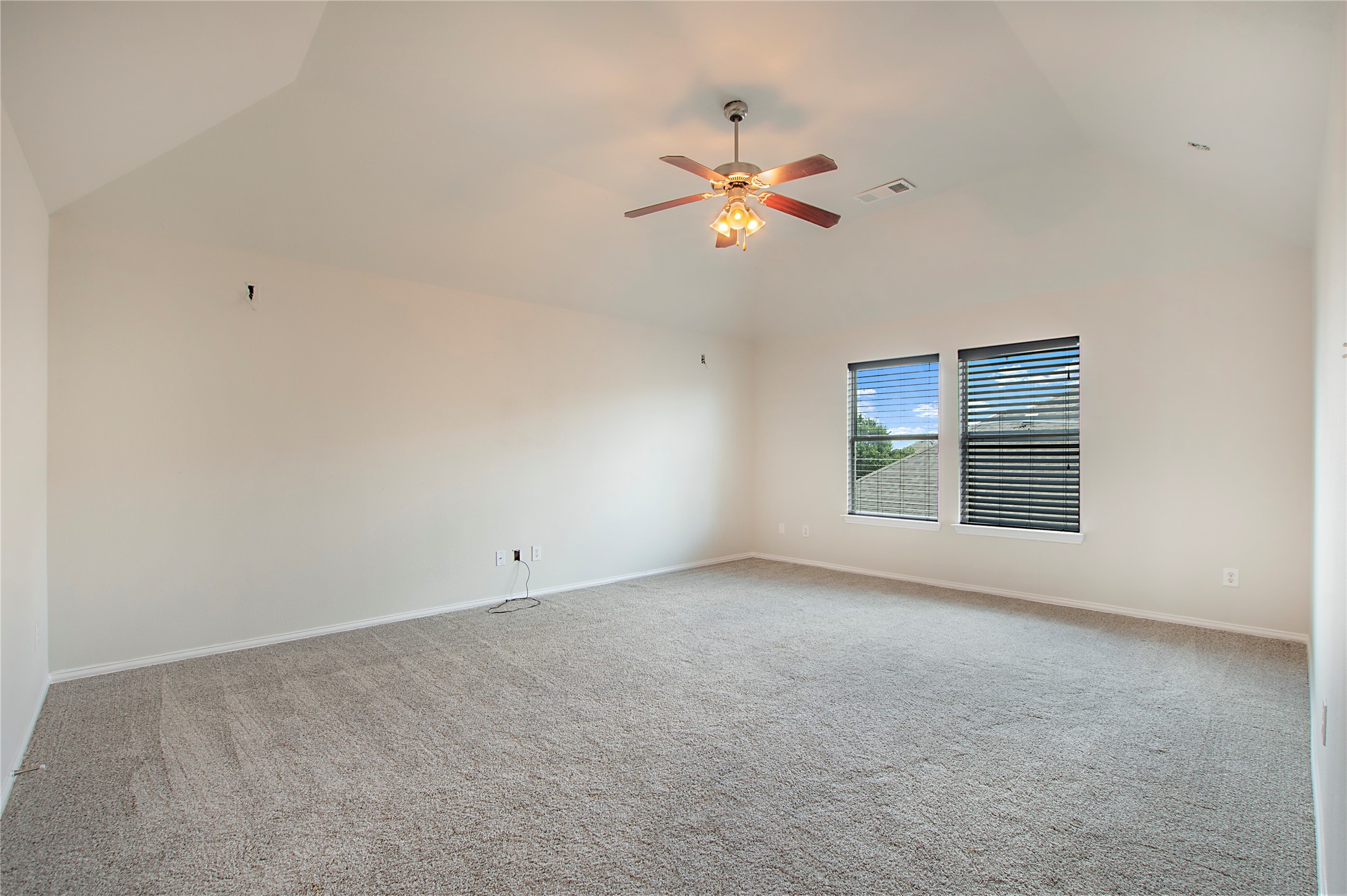 1733 White Cap Court