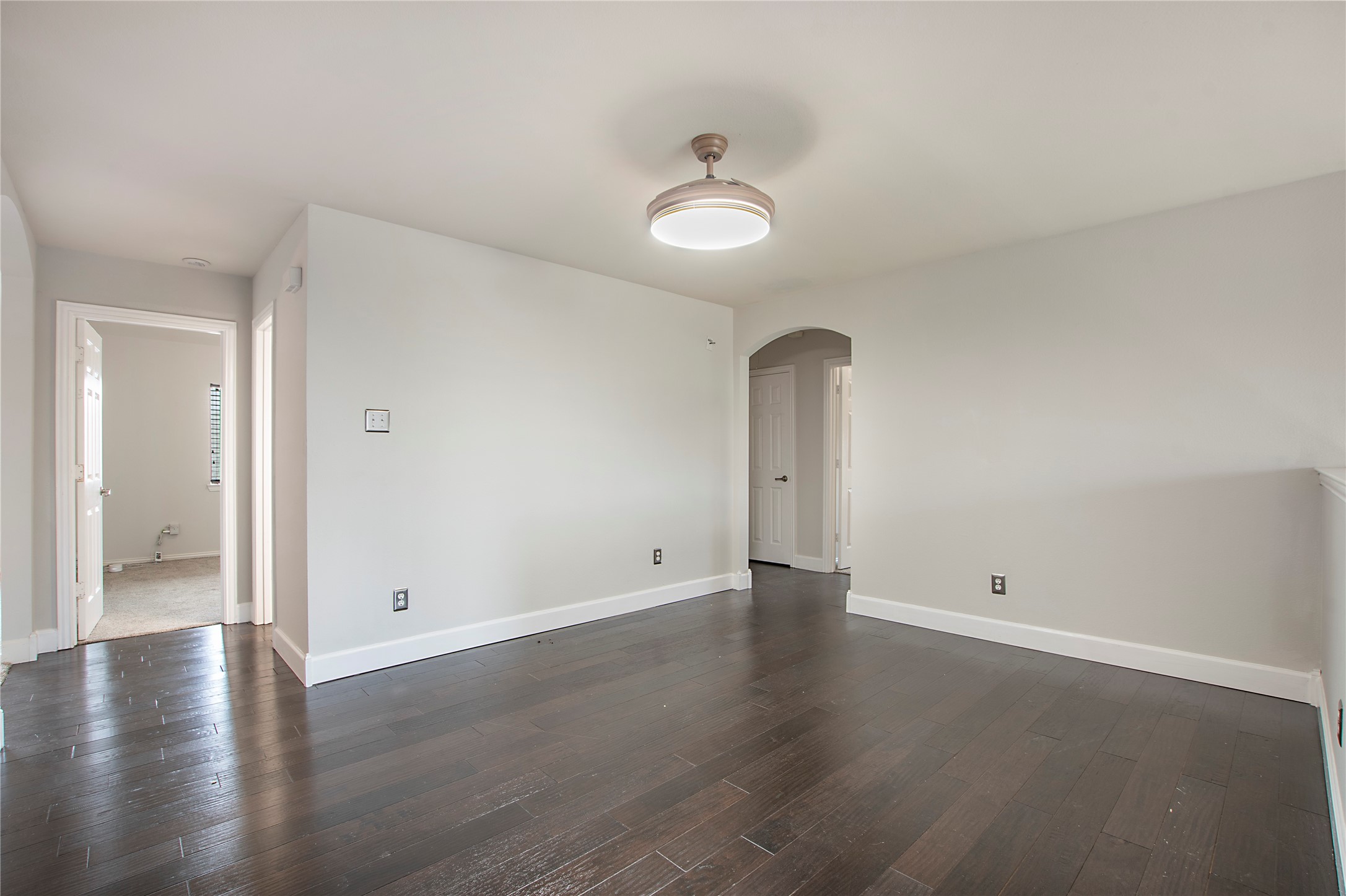 1733 White Cap Court