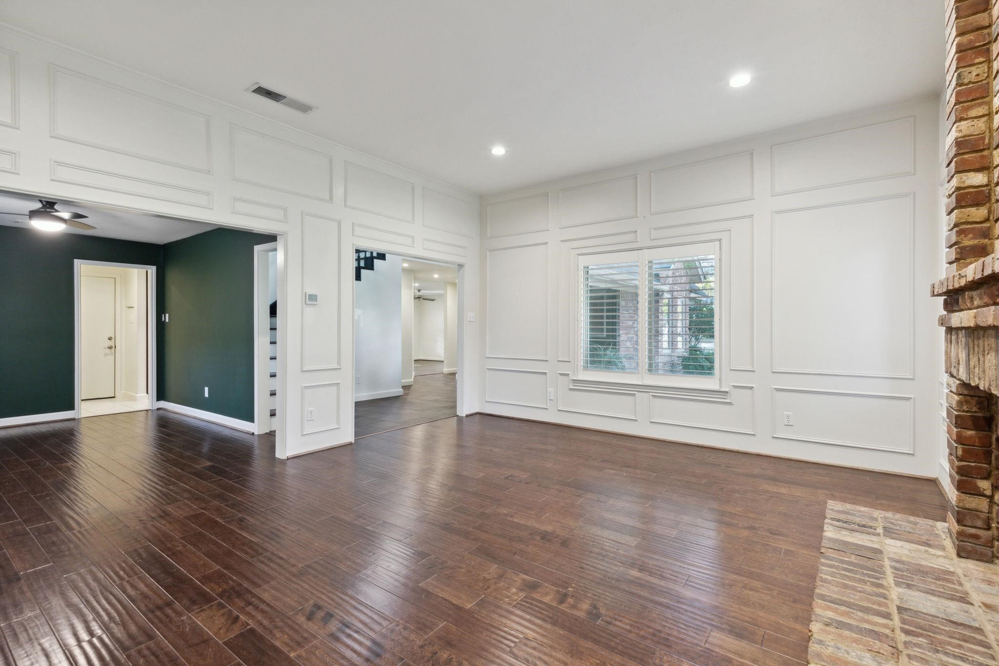 1800 Villanova Drive