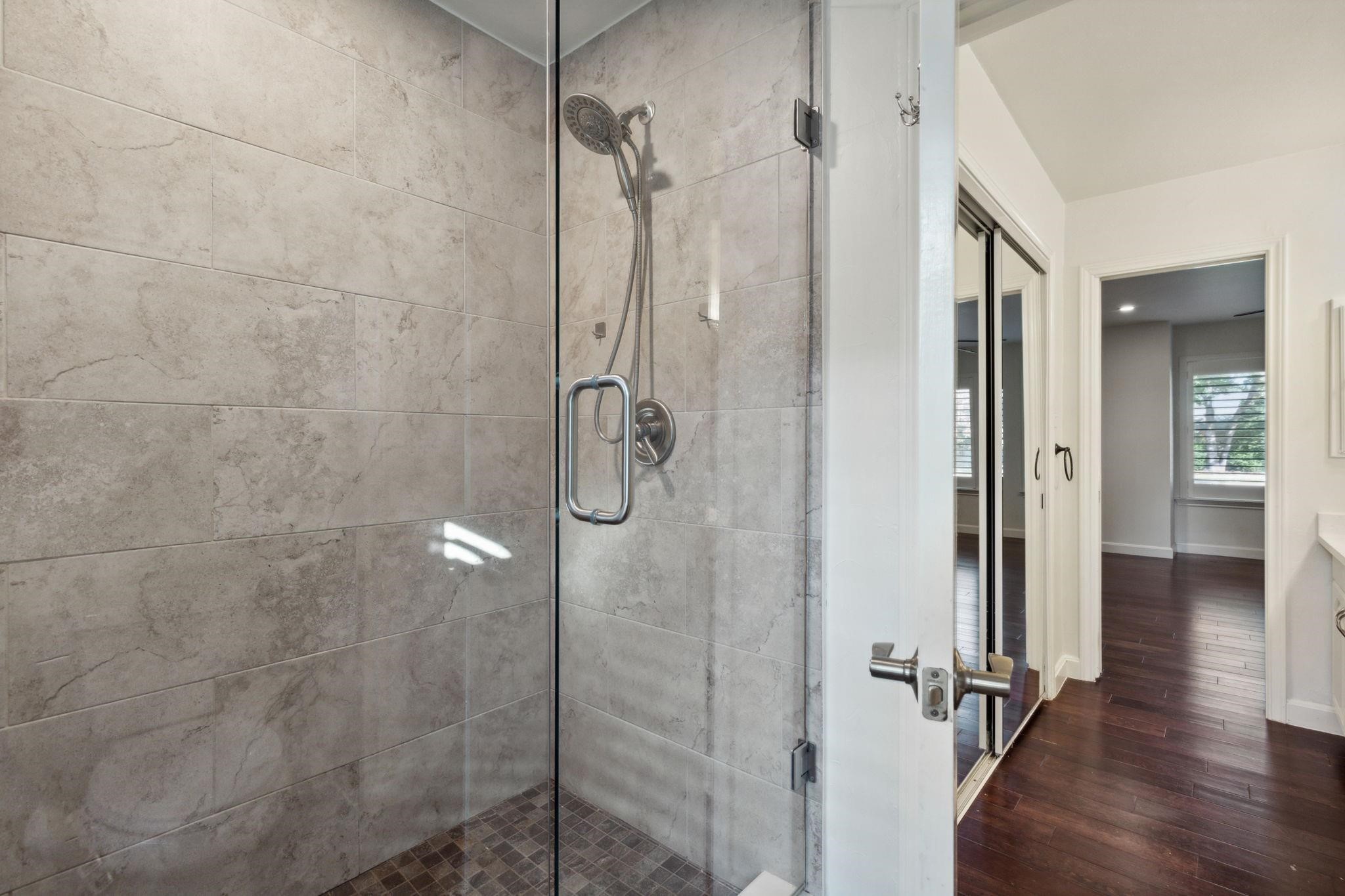 1800 Villanova Drive