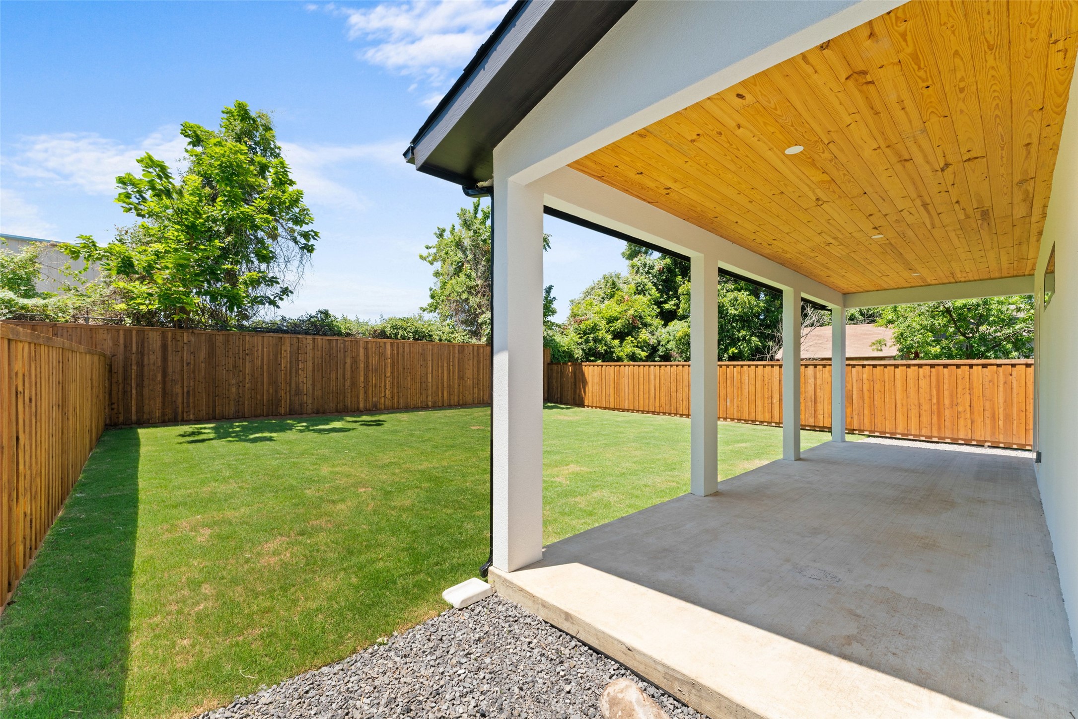 2826 Rochester Street