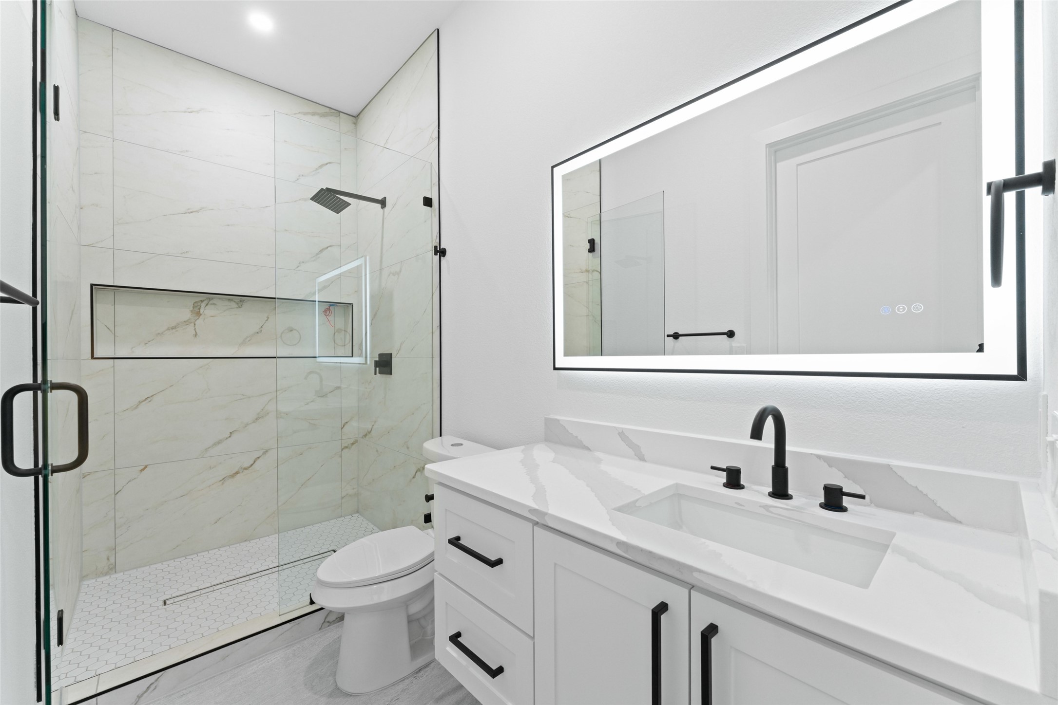 2826 Rochester Street