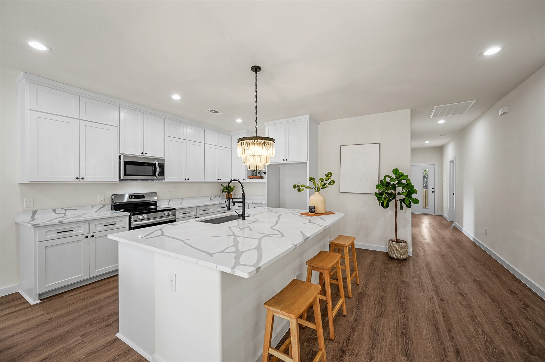 4525 Garrison Avenue