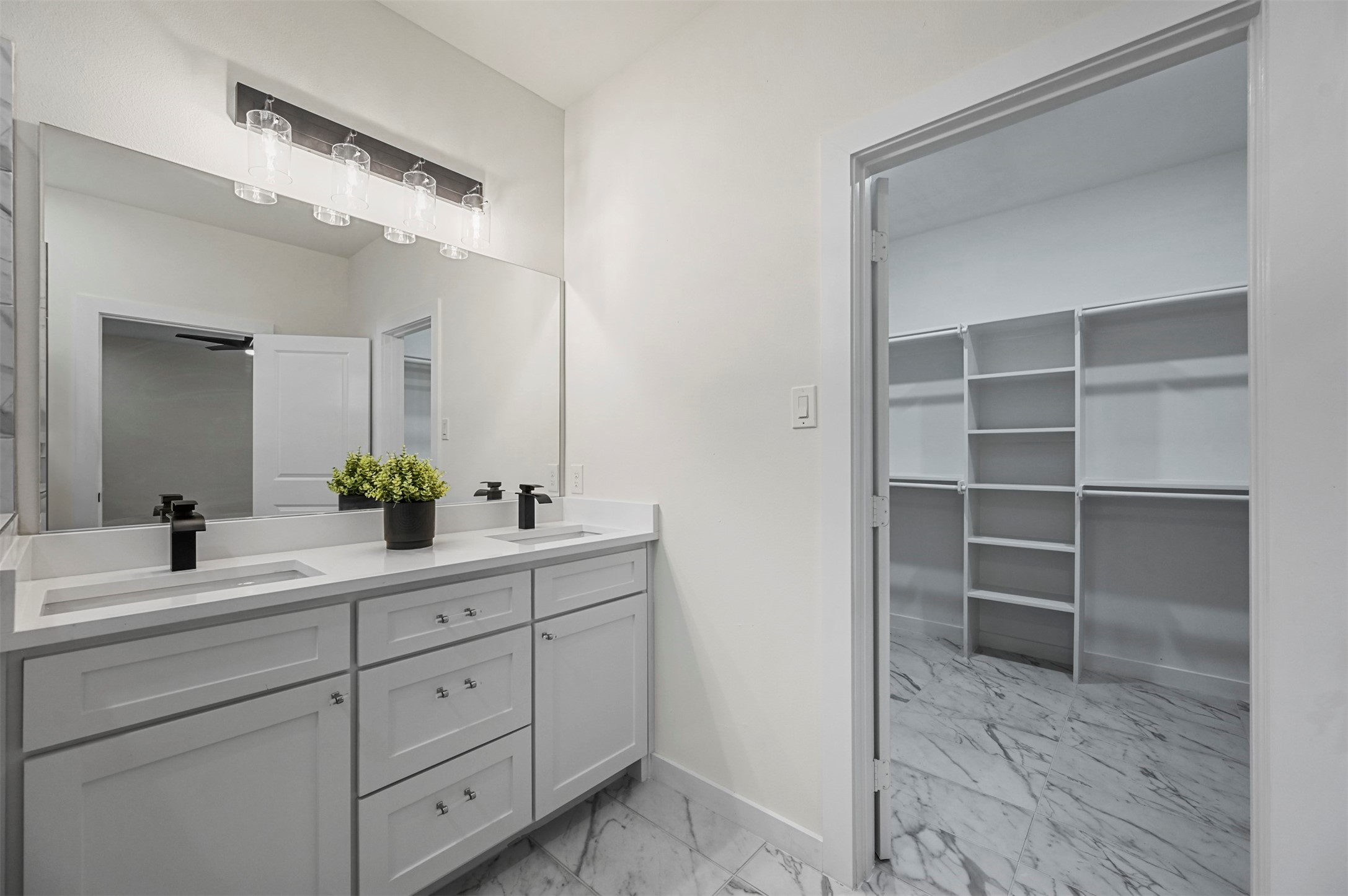 4525 Garrison Avenue