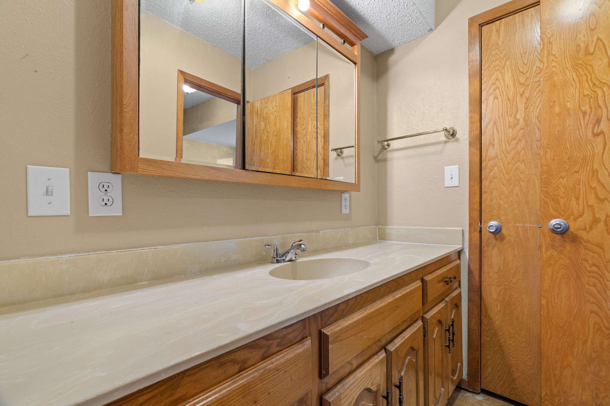 244 Cartwright Hill Lane