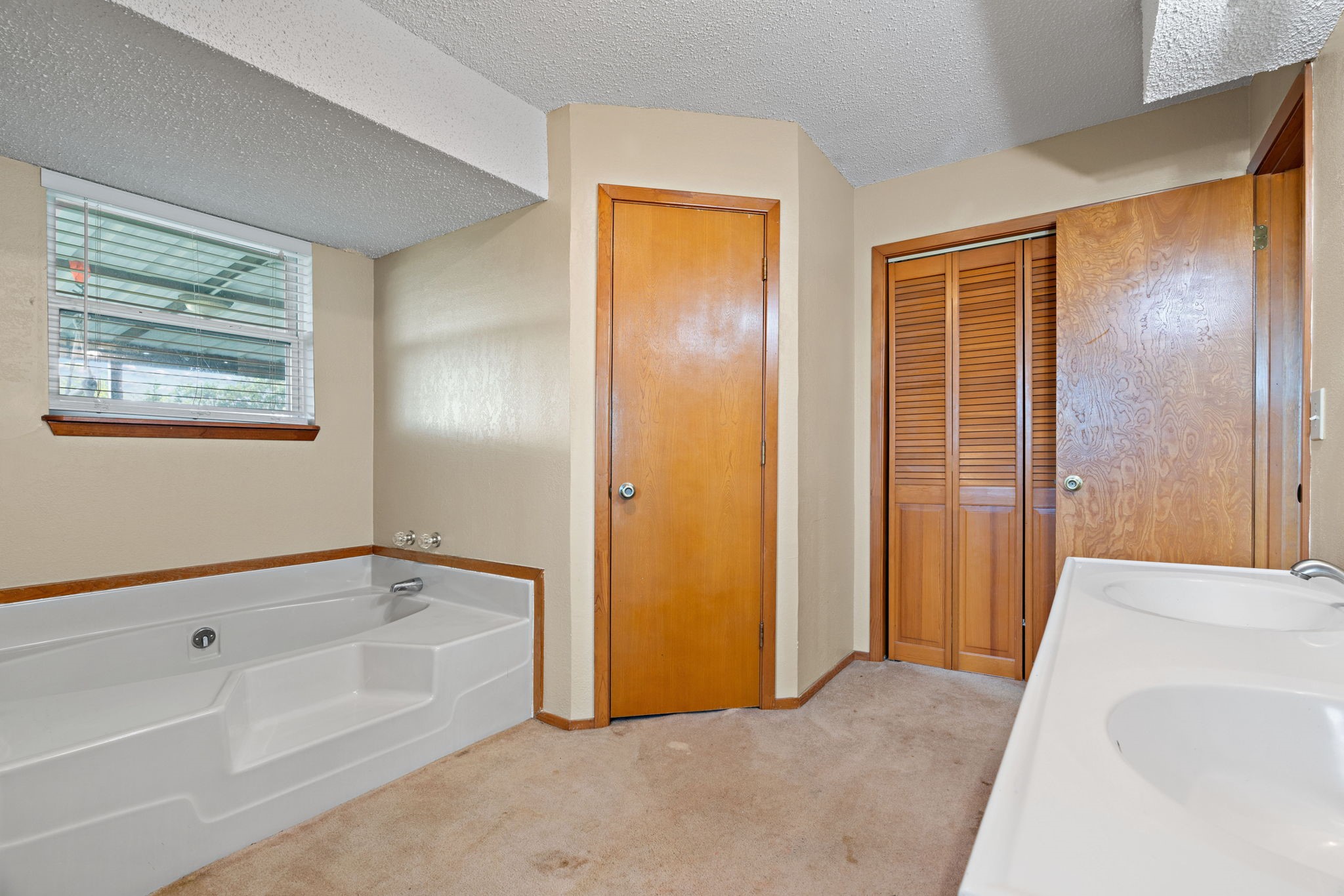 244 Cartwright Hill Lane