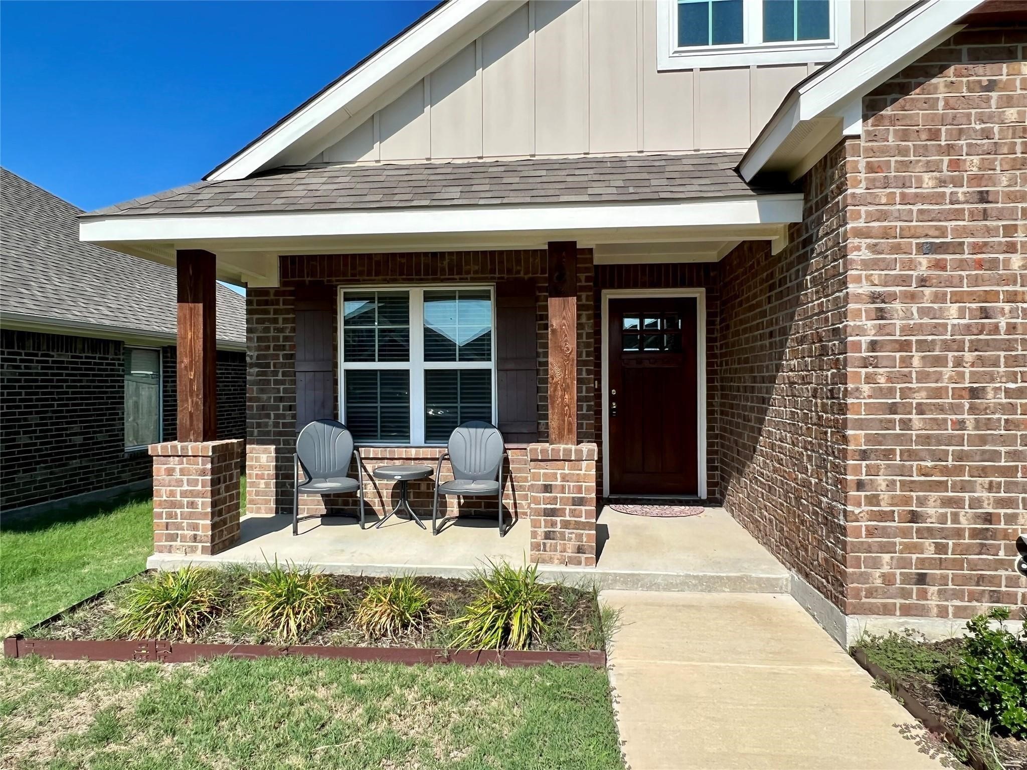 4010 Bridle Path Lane