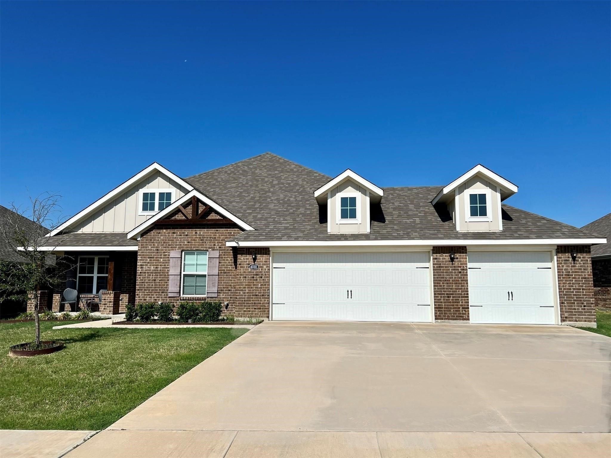 4010 Bridle Path Lane