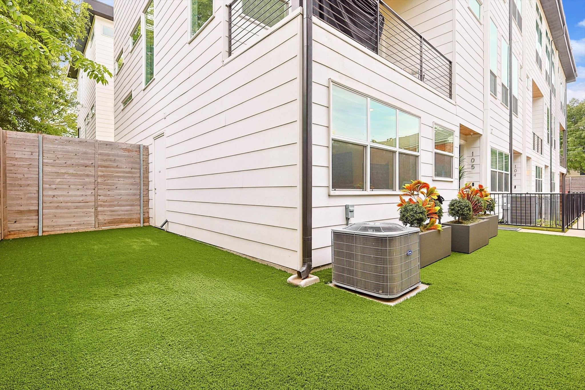 2912 Raleigh Street 105