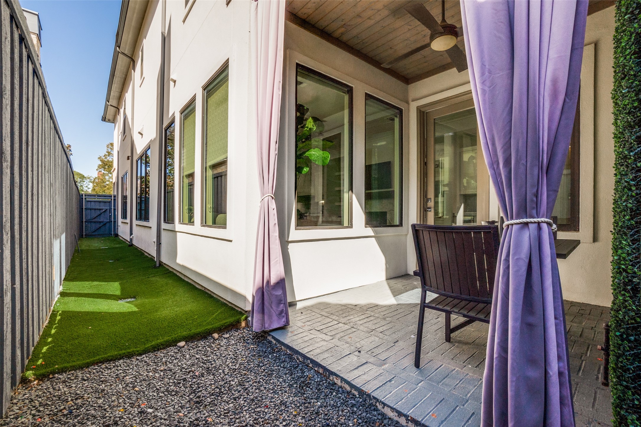3441 Granada Avenue