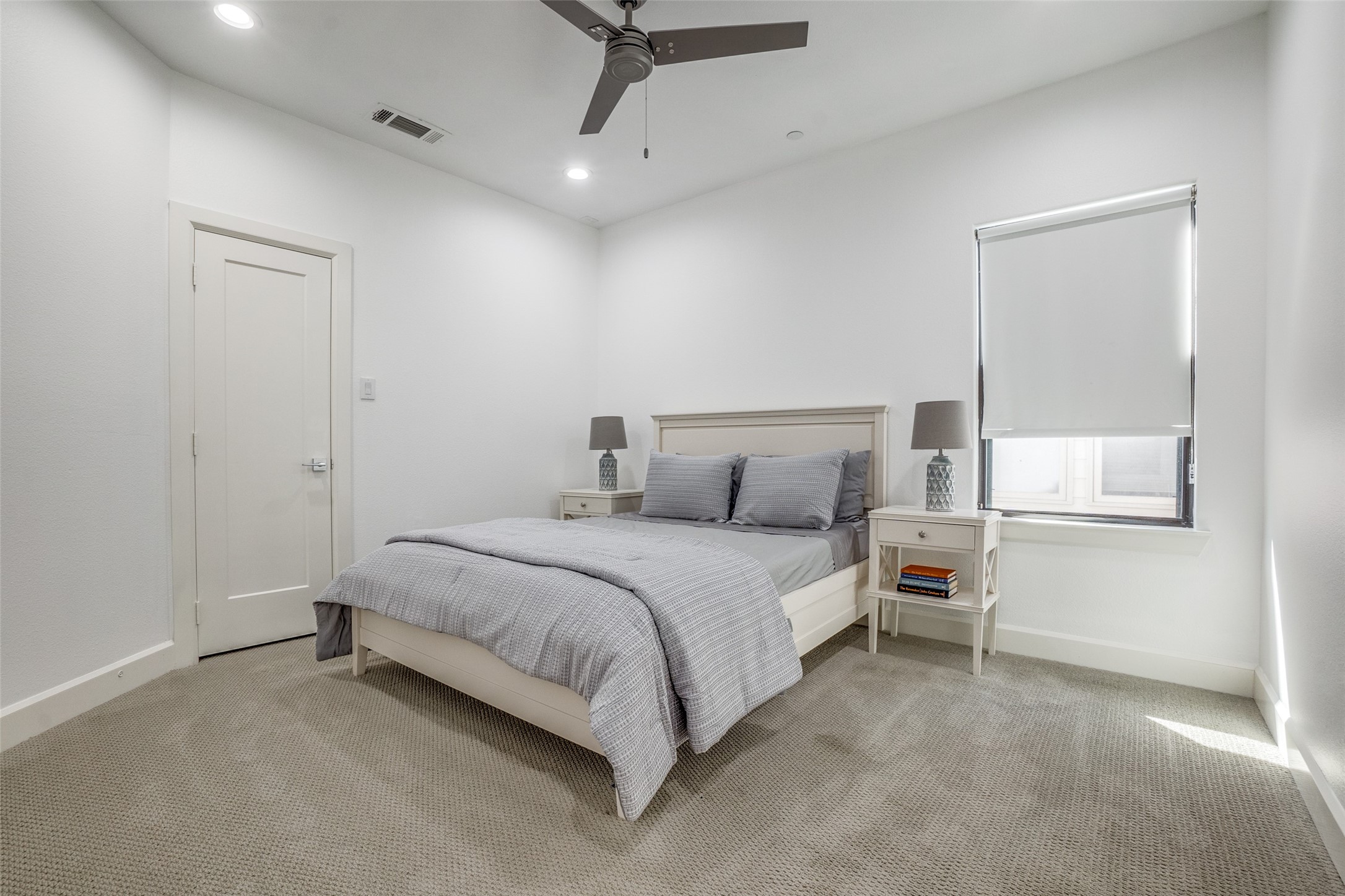 3441 Granada Avenue