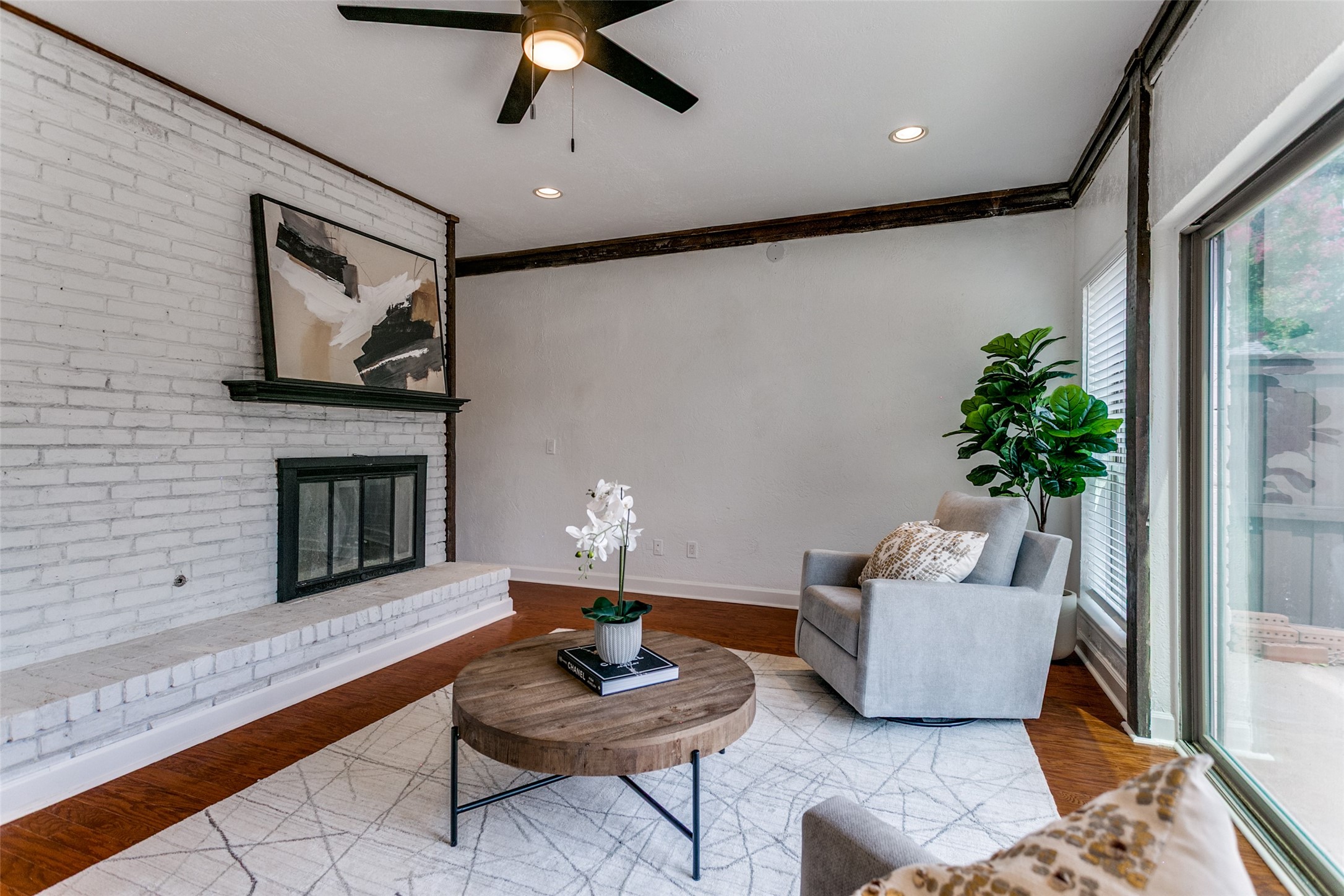 3216 Hidden Cove Drive