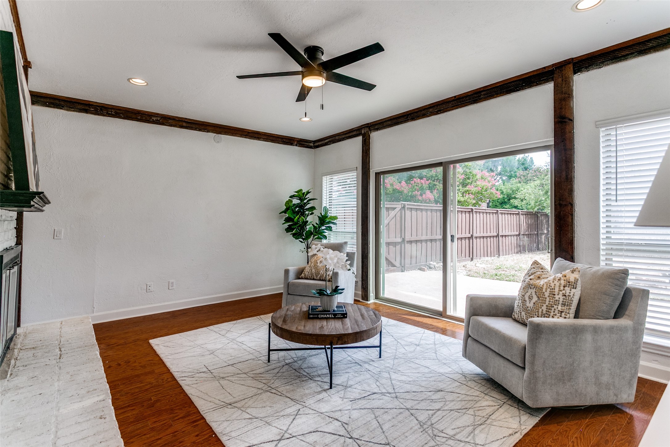 3216 Hidden Cove Drive