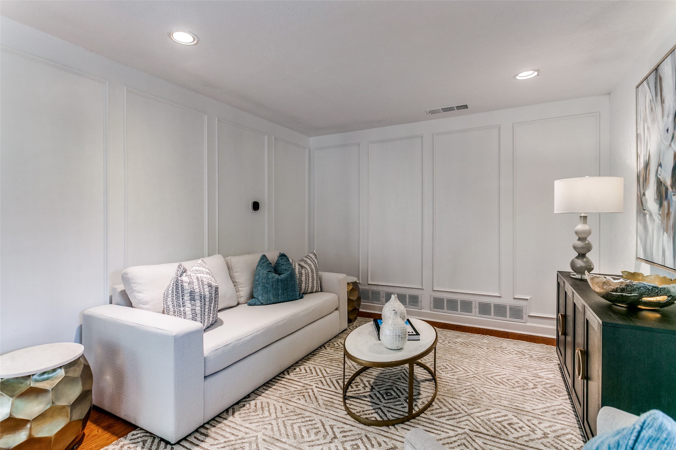 3216 Hidden Cove Drive