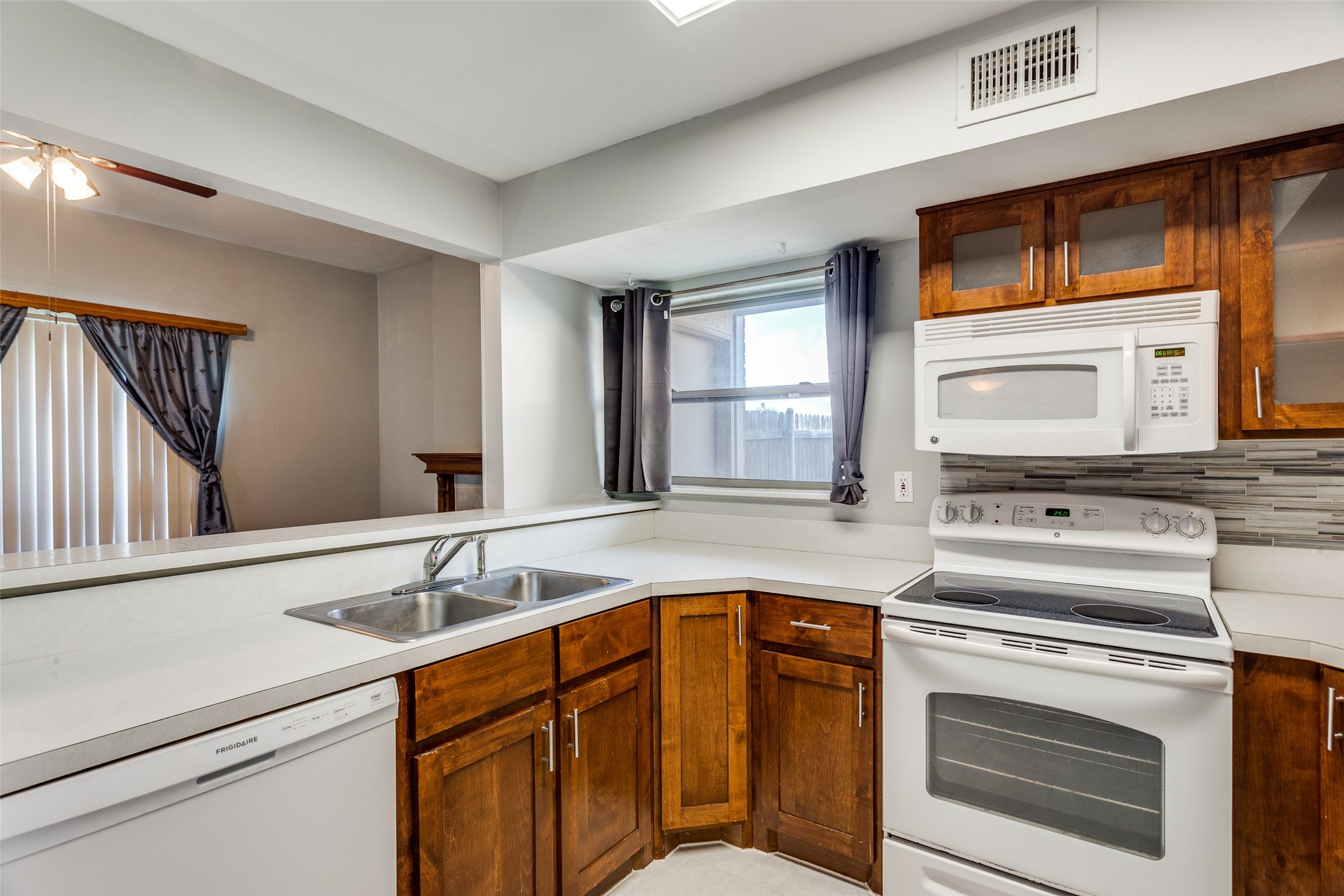 2510 E Timberview Lane