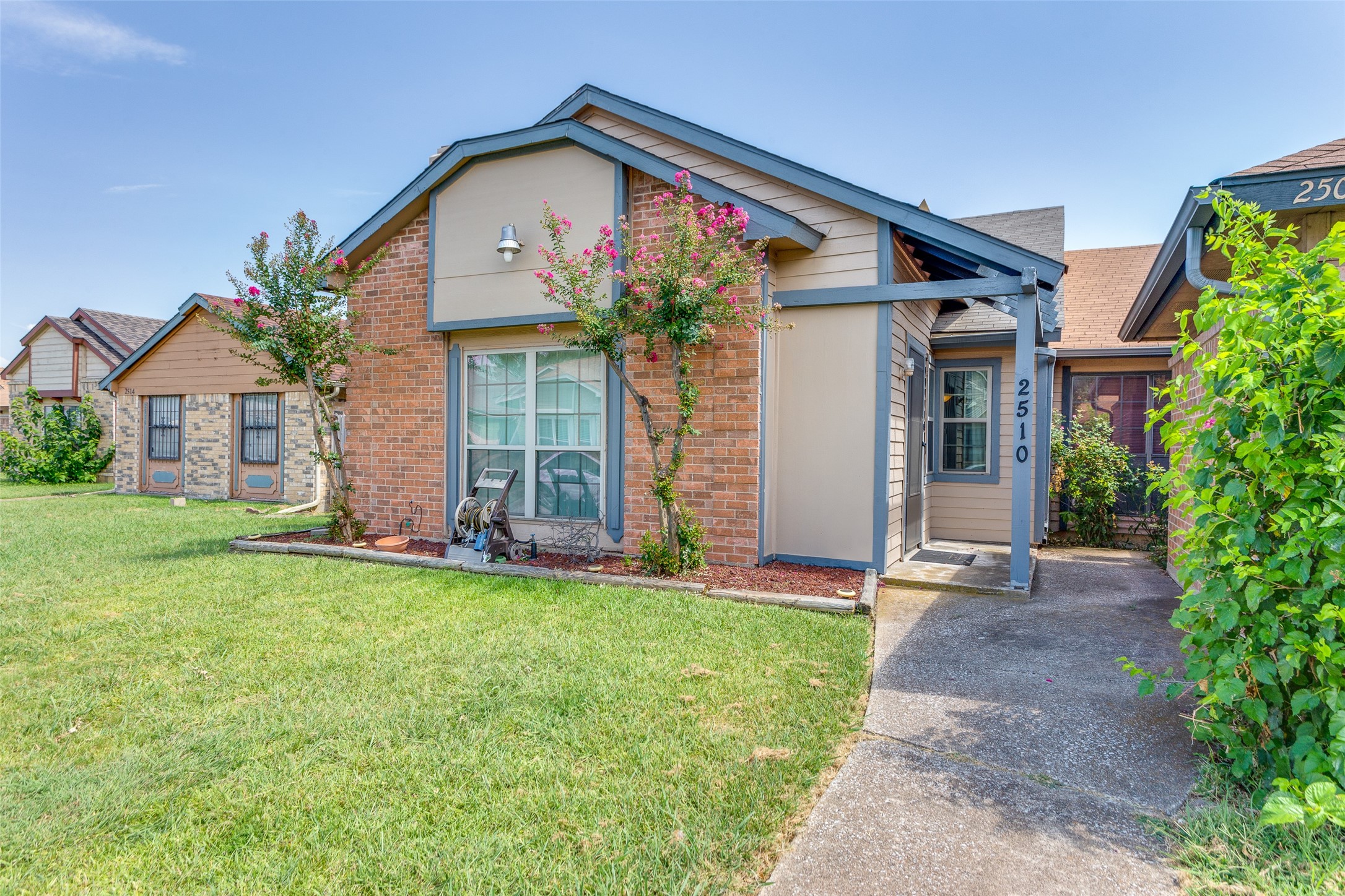 2510 E Timberview Lane