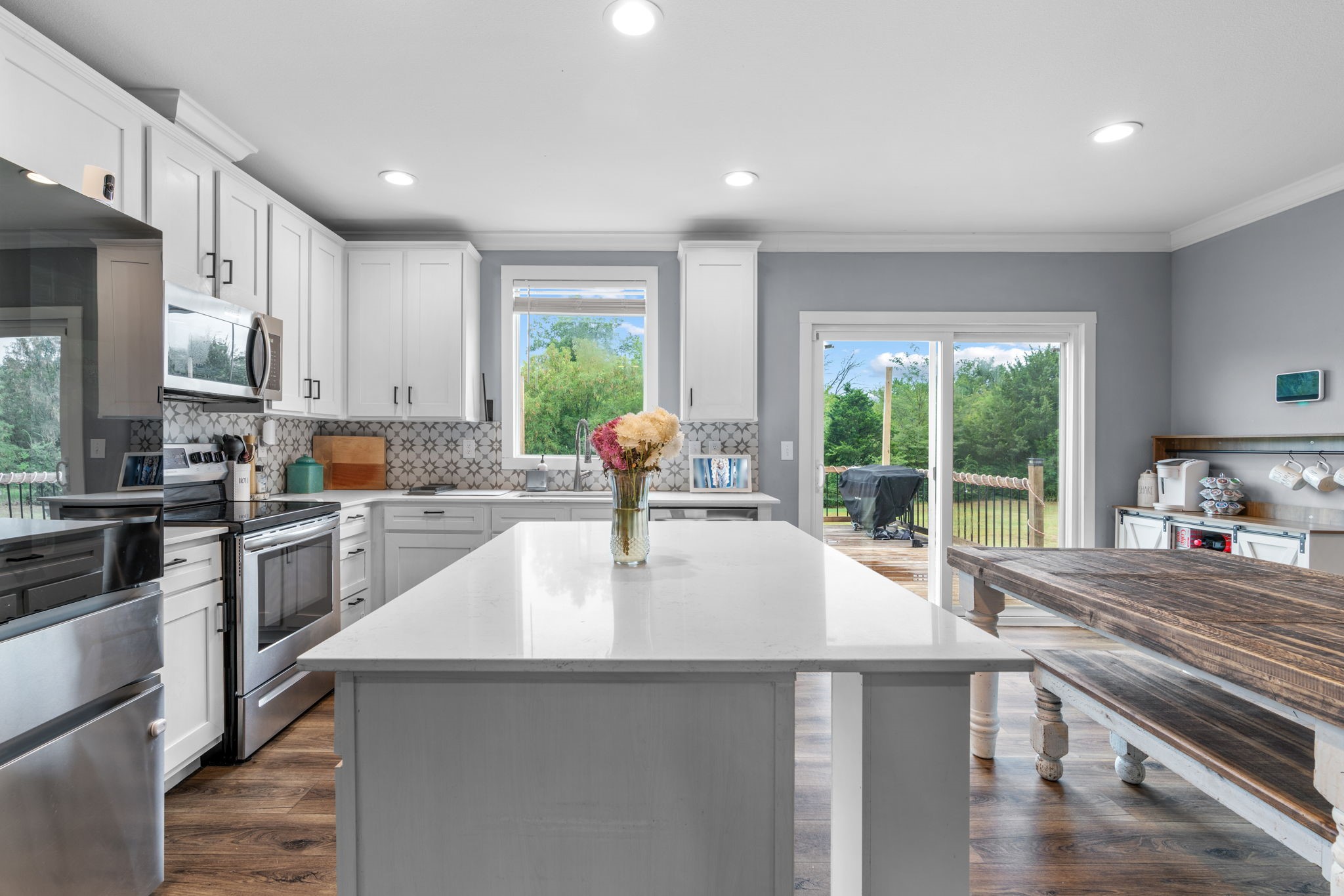 1337 County Road 211