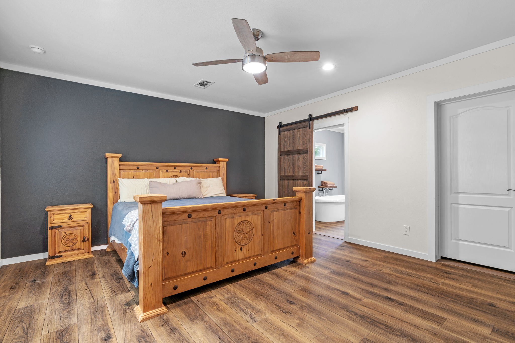 1337 County Road 211