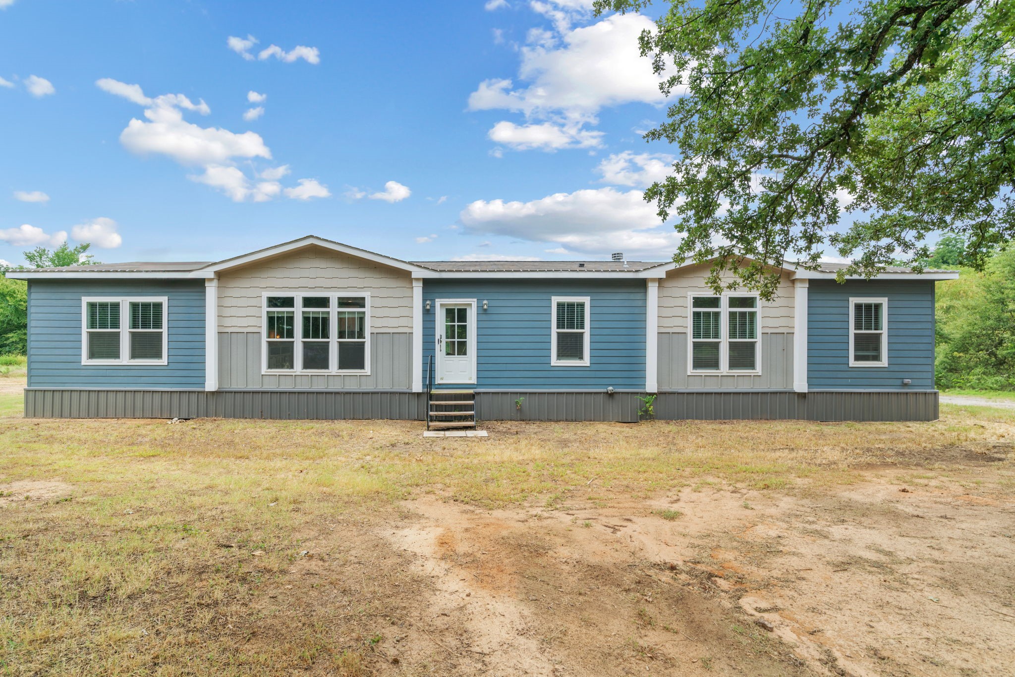 1337 County Road 211