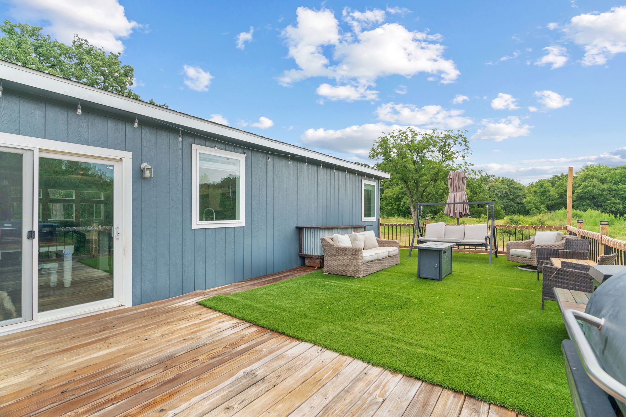 1337 County Road 211