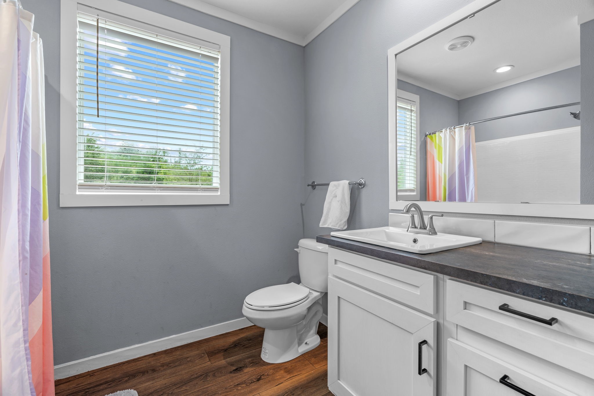 1337 County Road 211