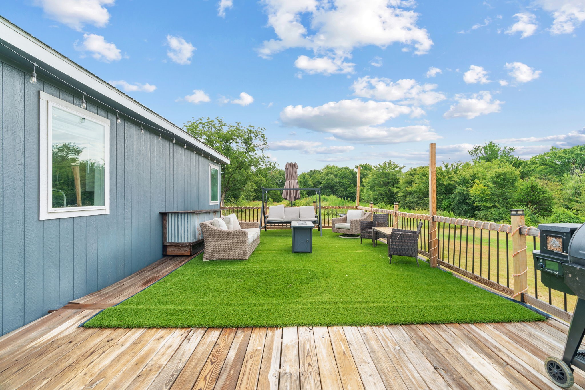 1337 County Road 211