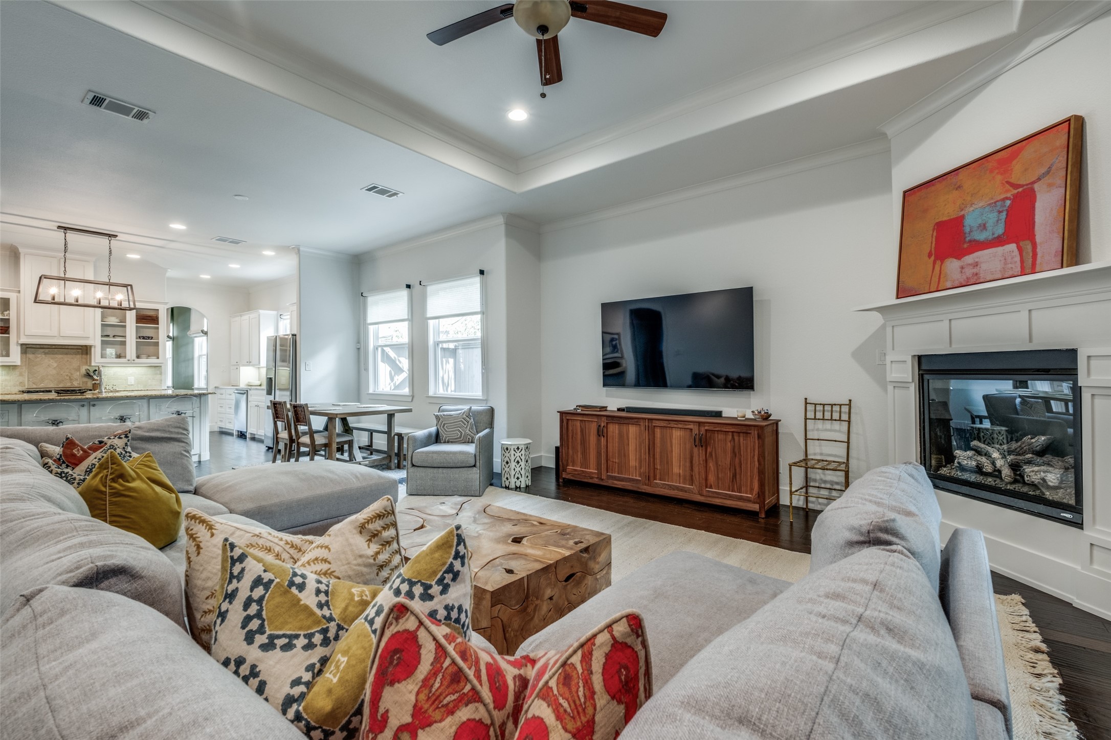 6122 Richmond Avenue