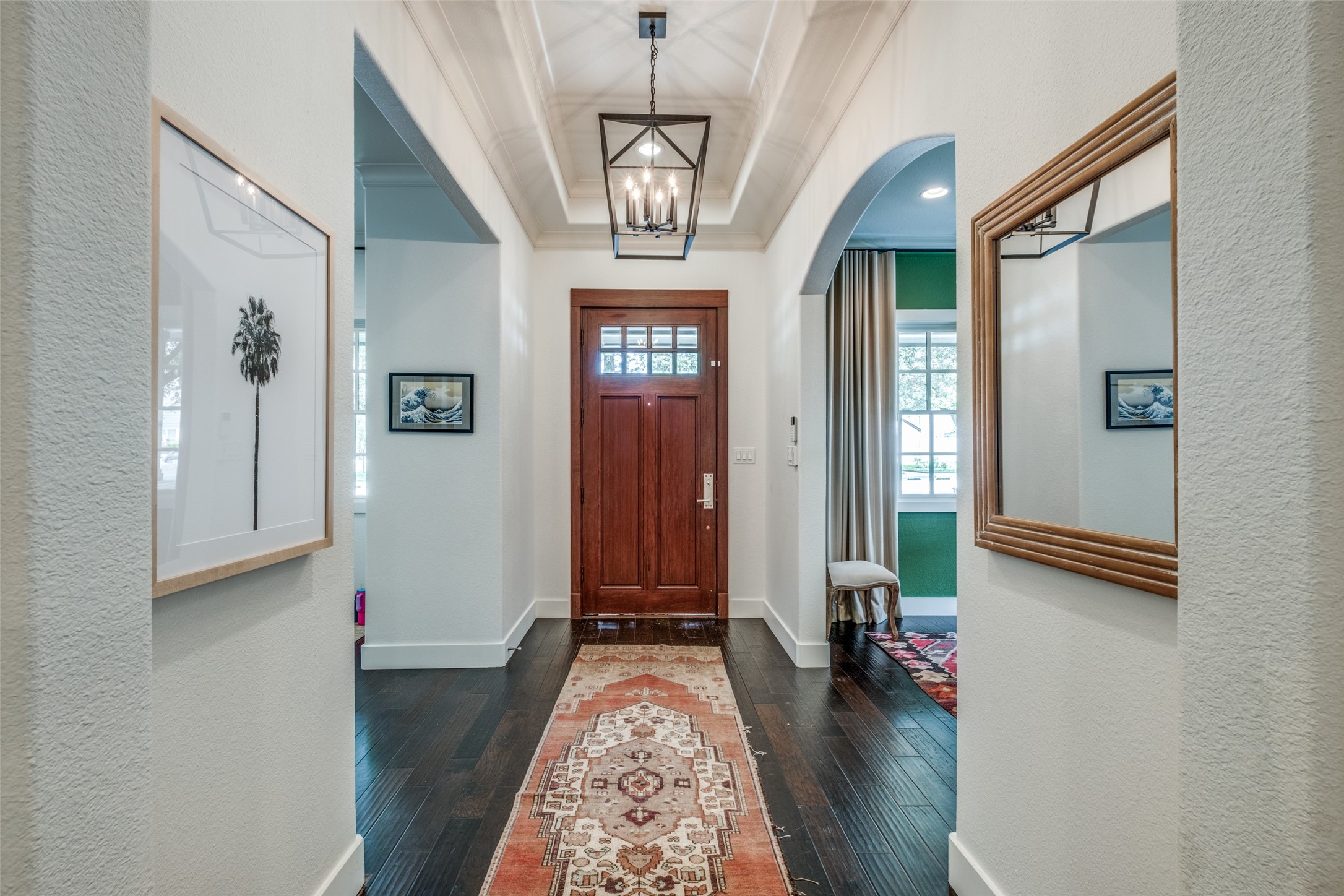 6122 Richmond Avenue