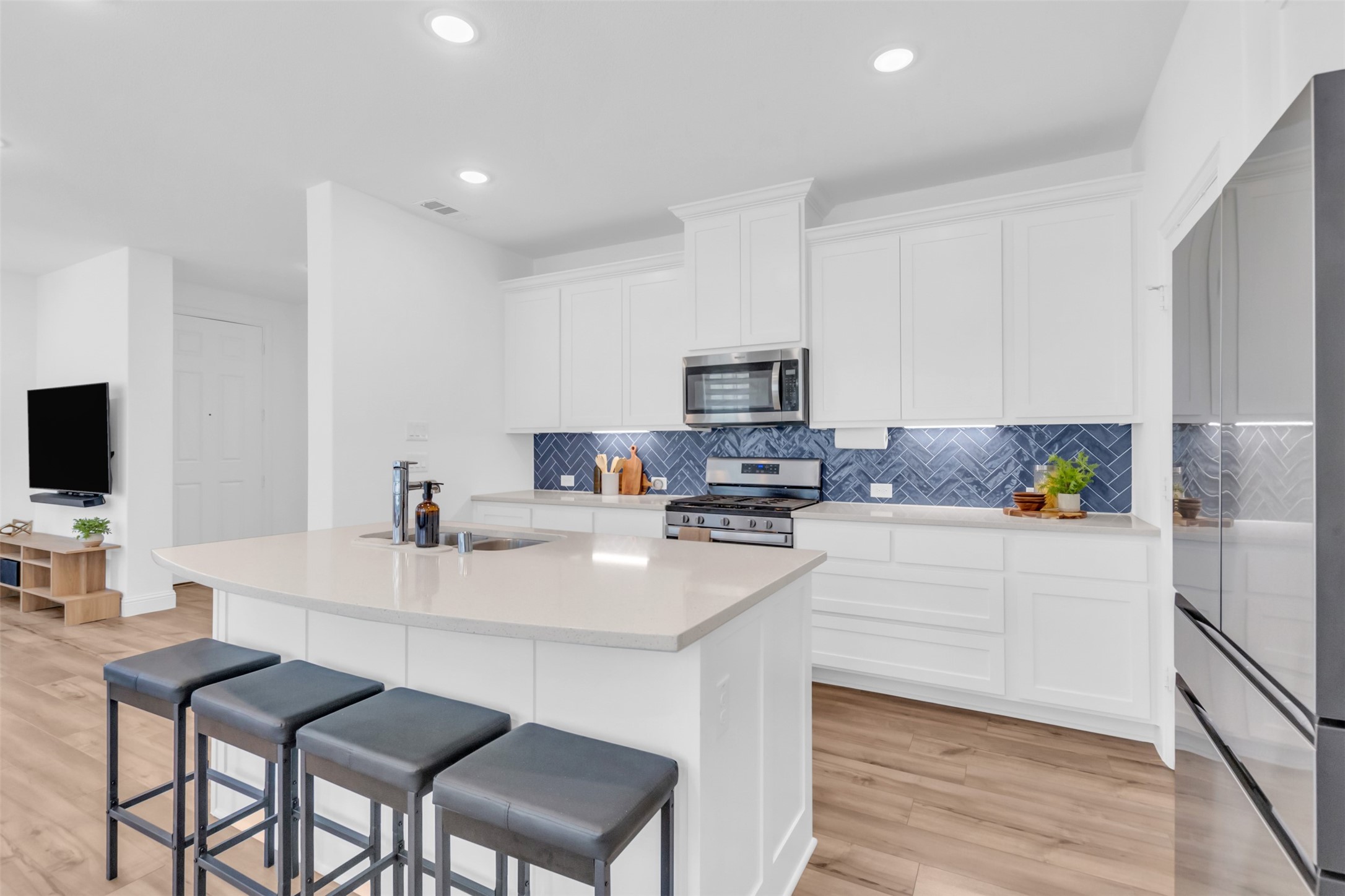 4506 Cypress Thorn Drive