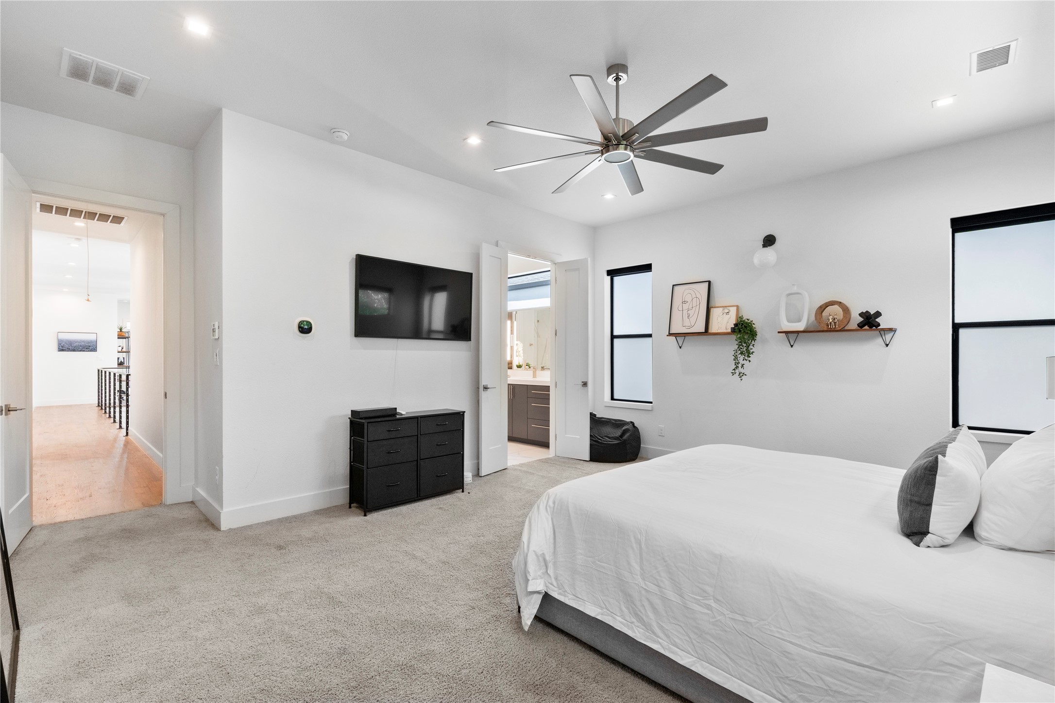 4639 Coles Manor Place