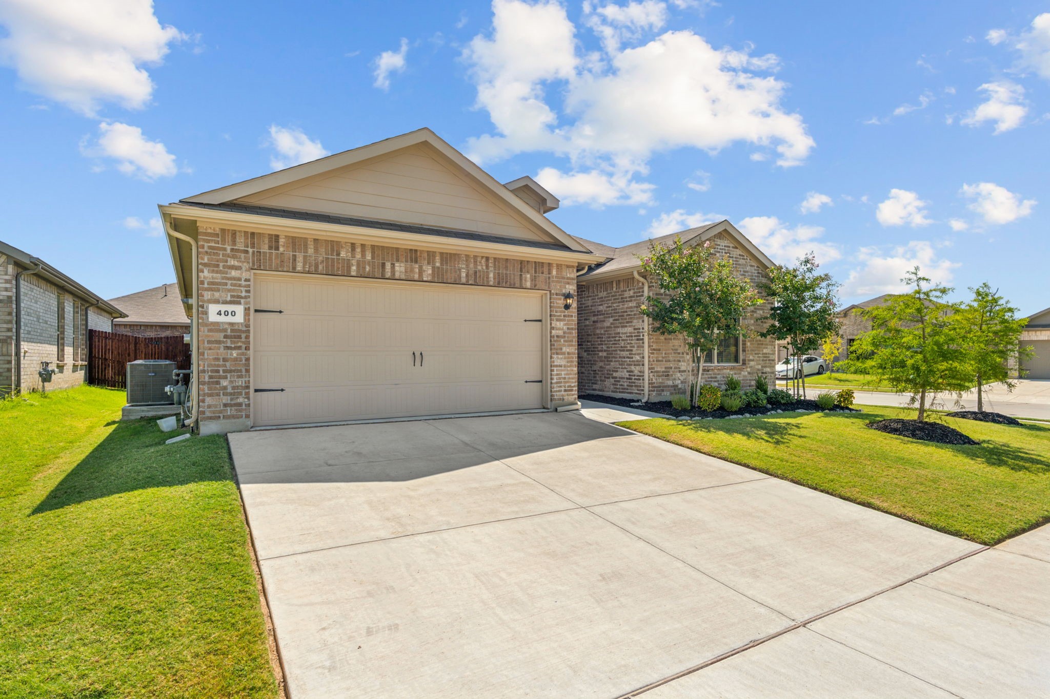 400 Prairie Clover Trail