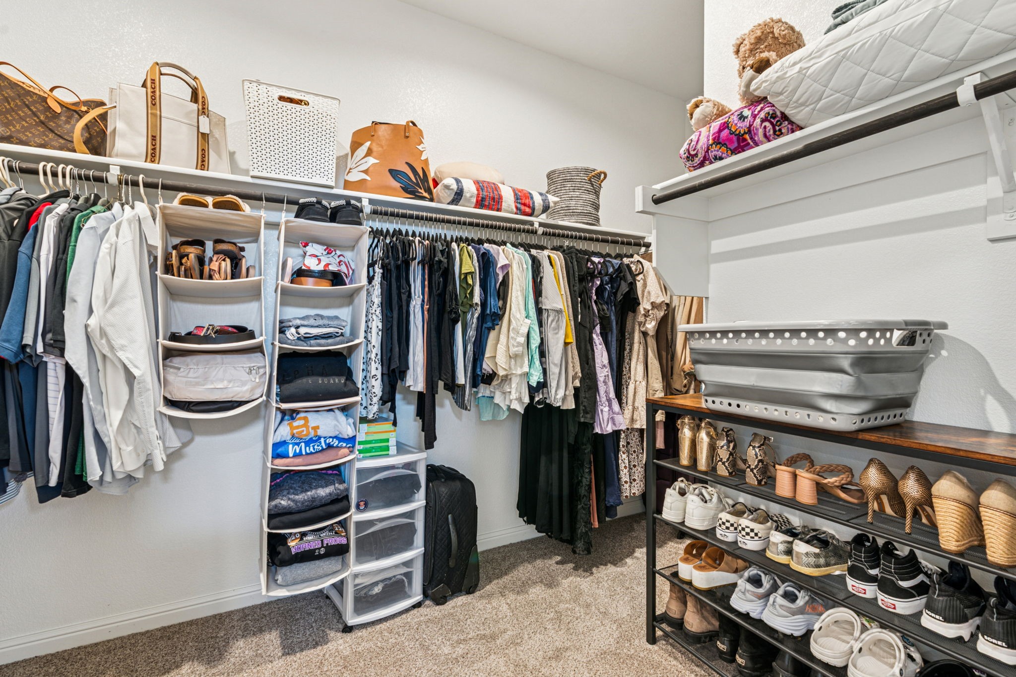 400 Prairie Clover Trail