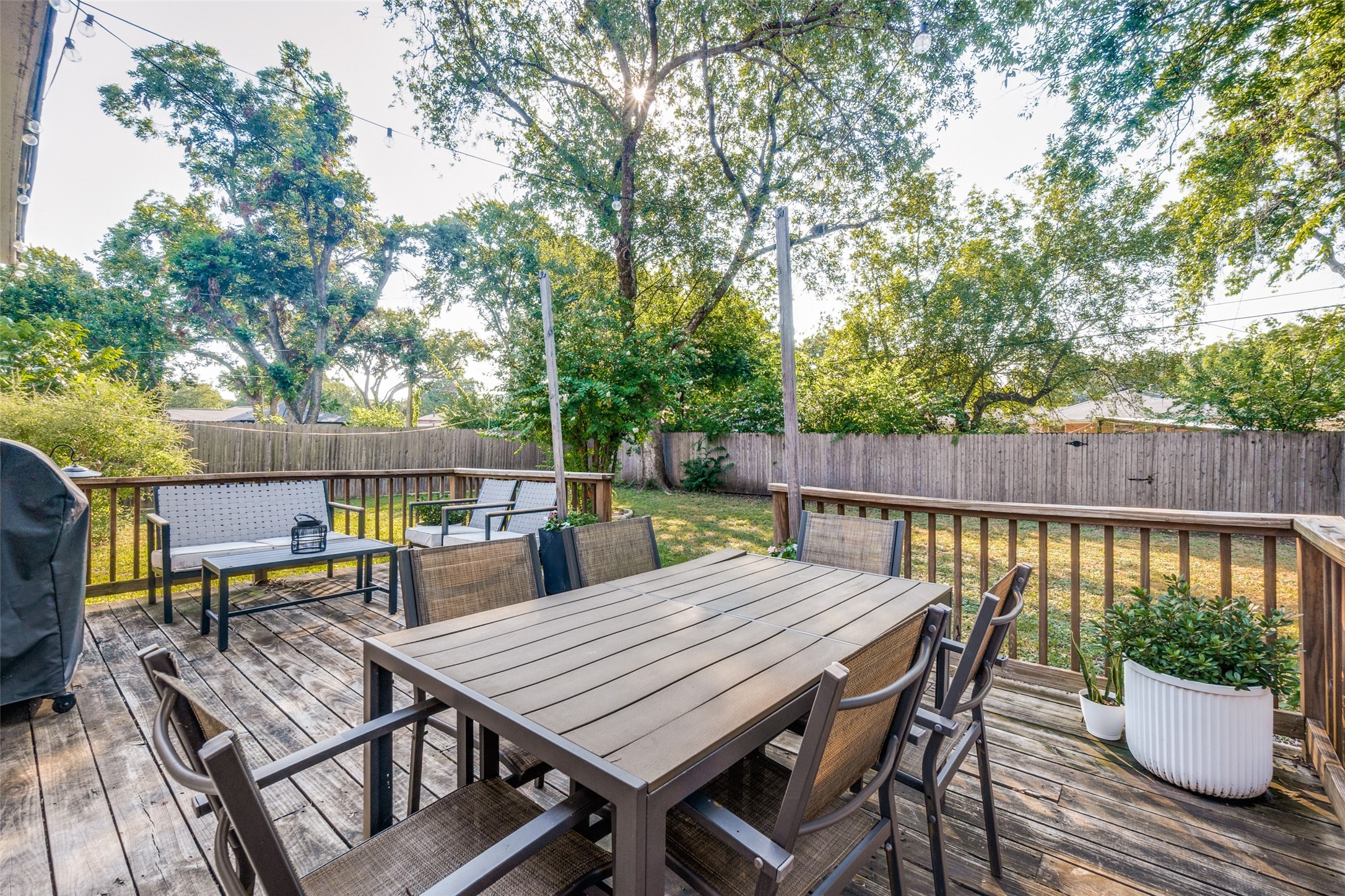 10226 Eastwood Drive