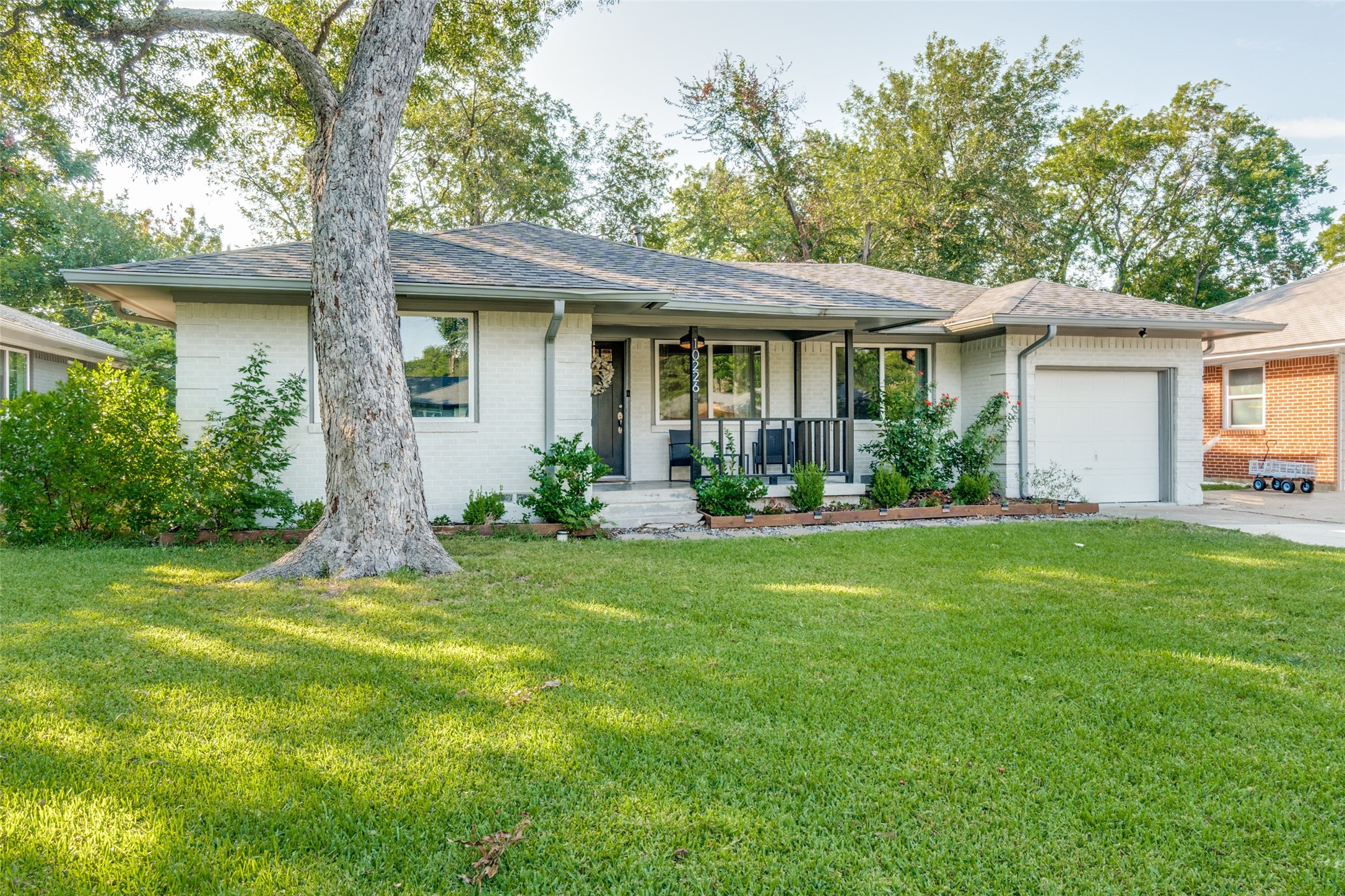 10226 Eastwood Drive