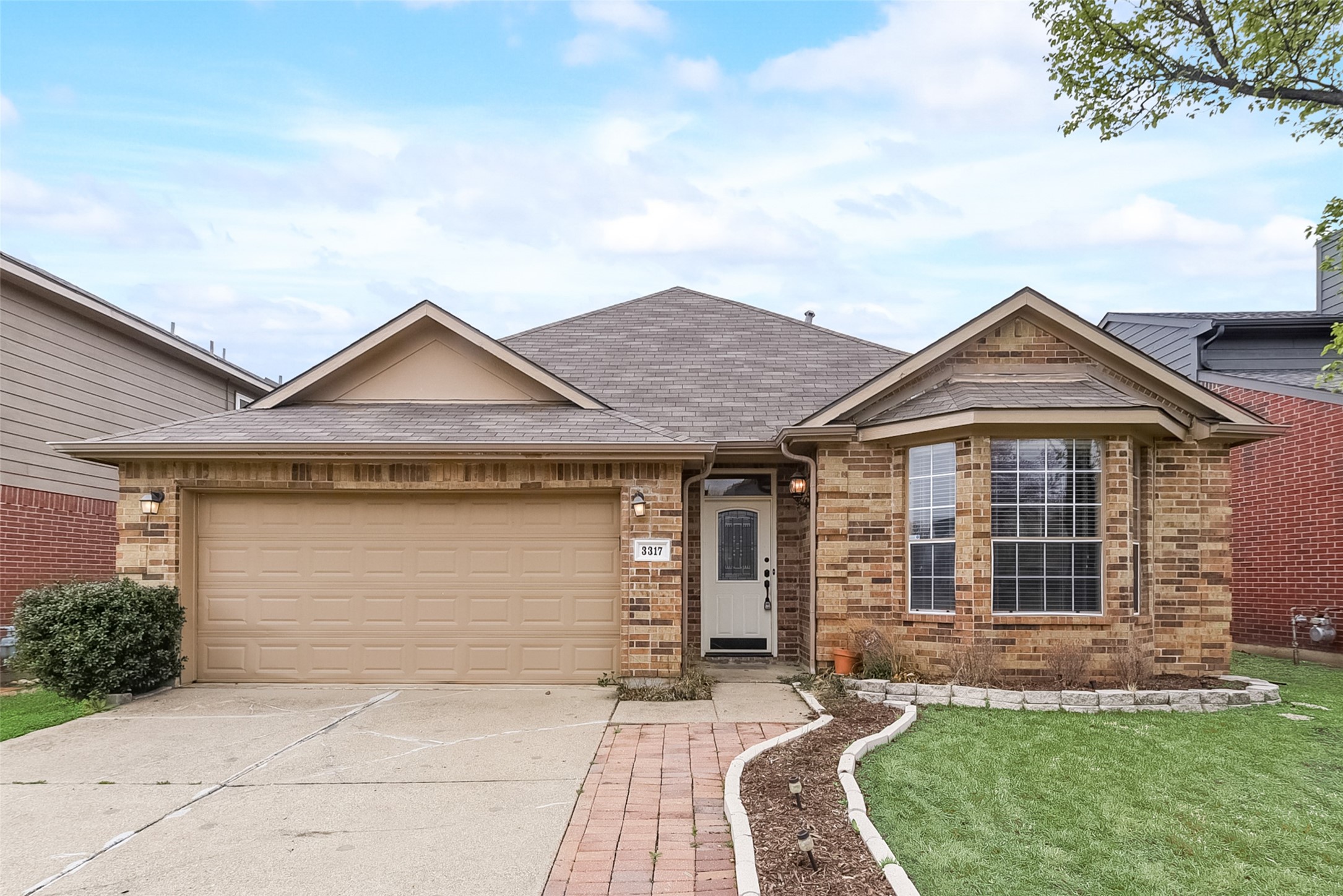 3317 Fox Hollow Court