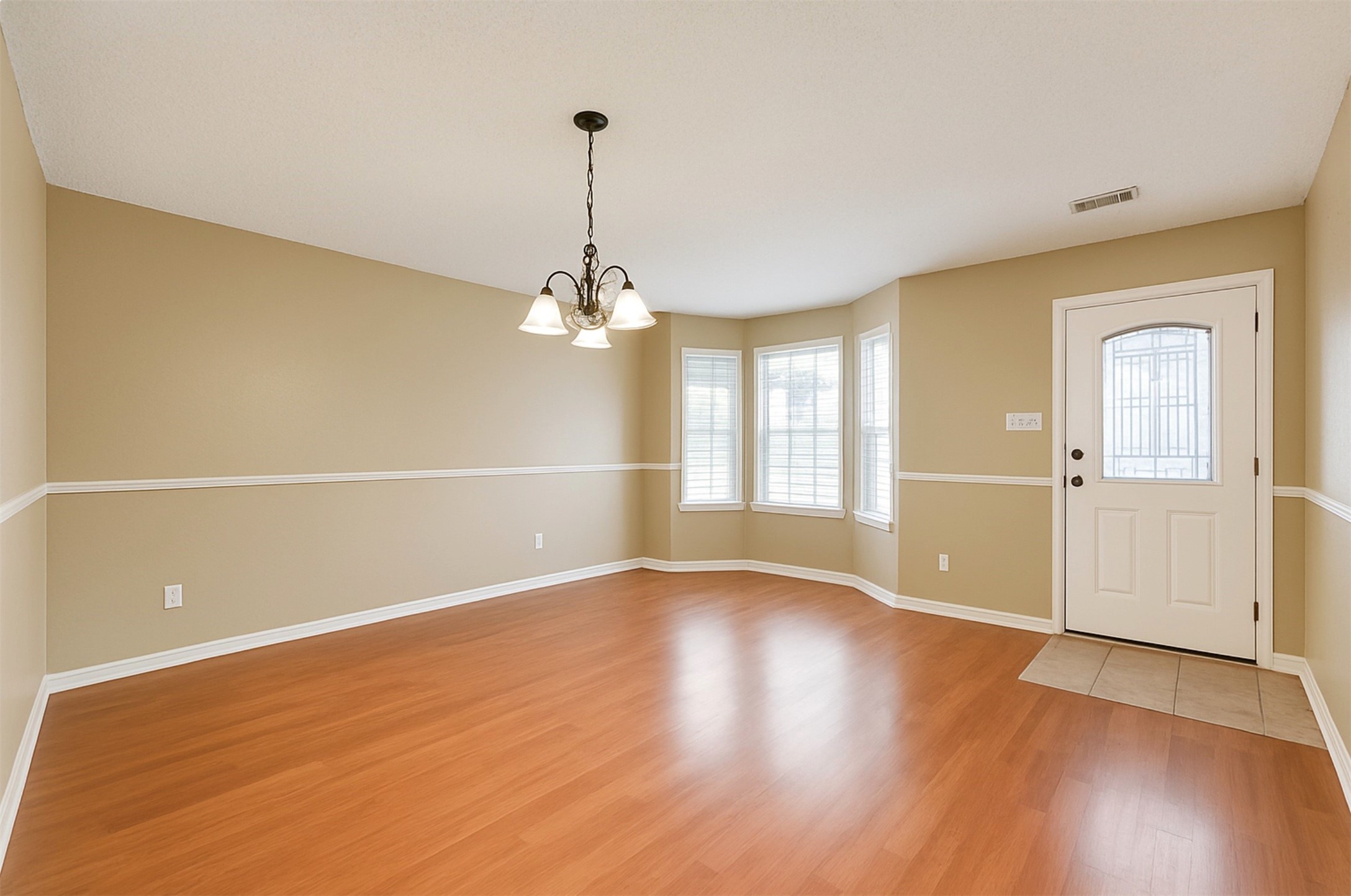 3317 Fox Hollow Court