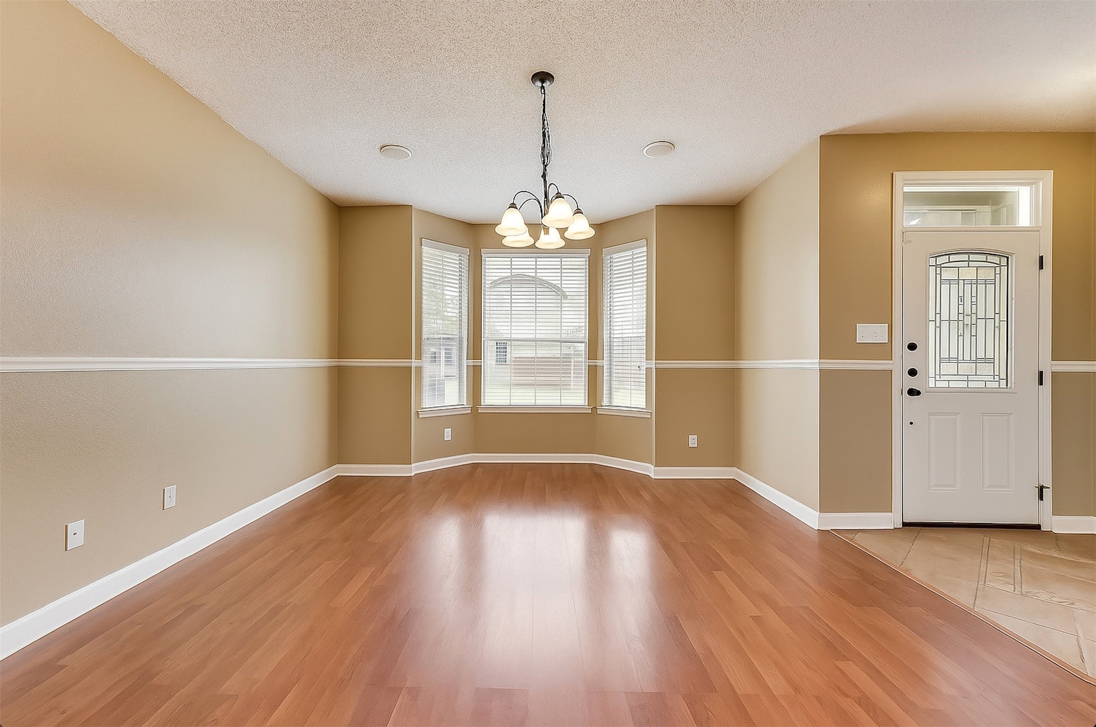 3317 Fox Hollow Court