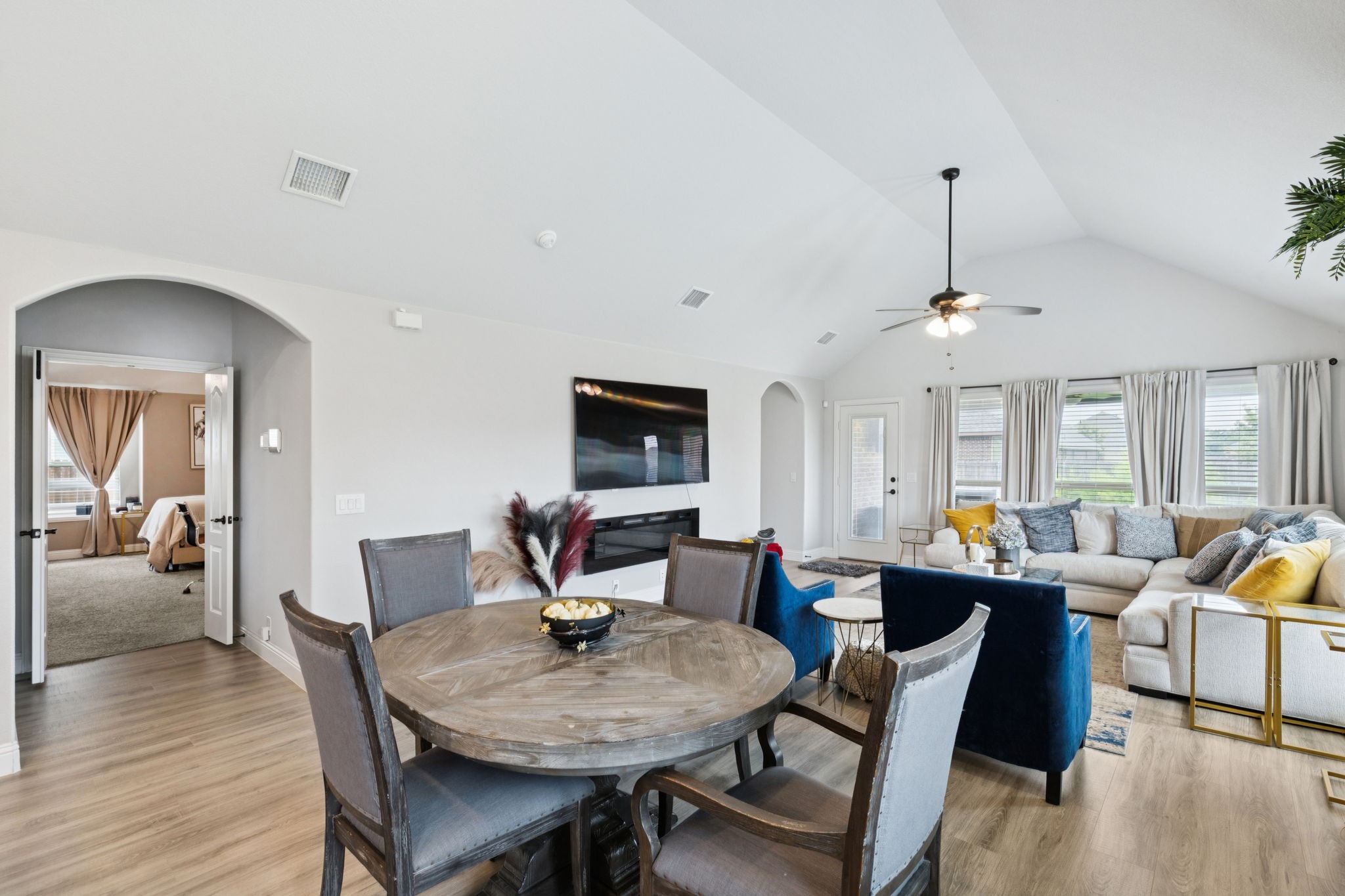 1216 Richard Pittmon Drive